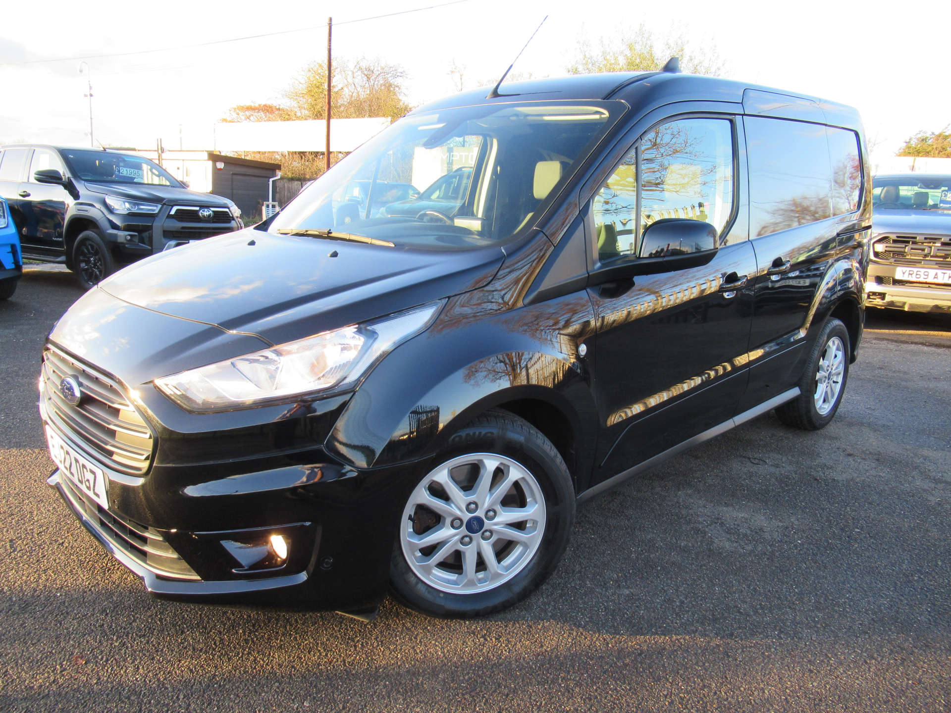 FORD TRANSIT CONNECT 1.5 Transit Connect 240 Ltd EcoBlue A #0