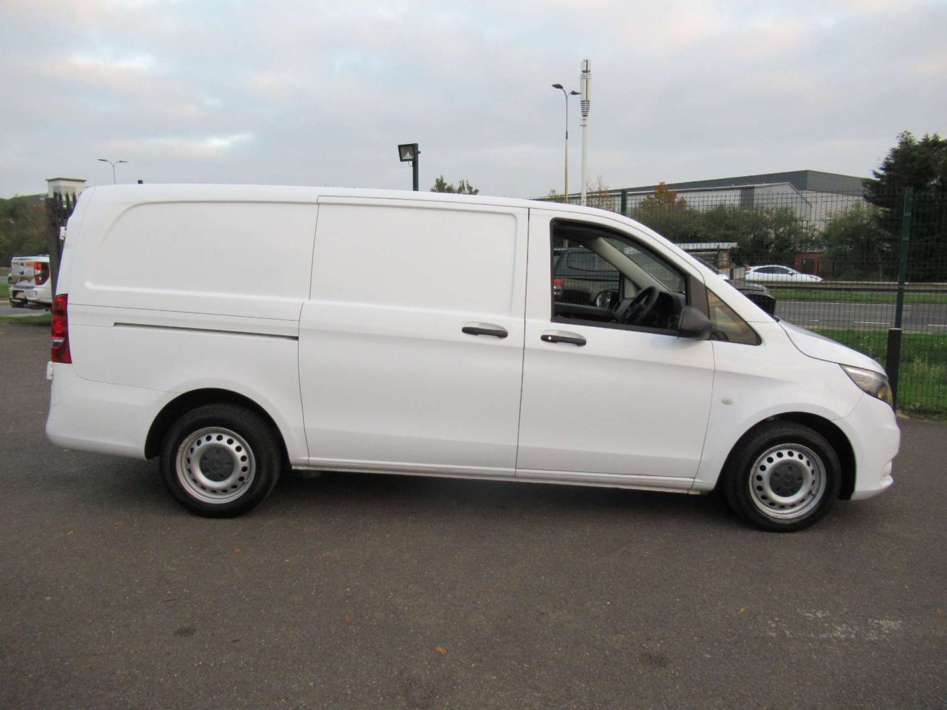 MERCEDES-BENZ VITO 1.7 Vito 110 Progressive CDI #10