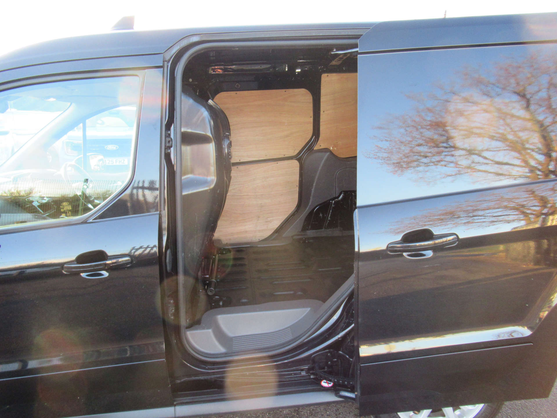 FORD TRANSIT CONNECT 1.5 Transit Connect 240 Ltd EcoBlue A #5