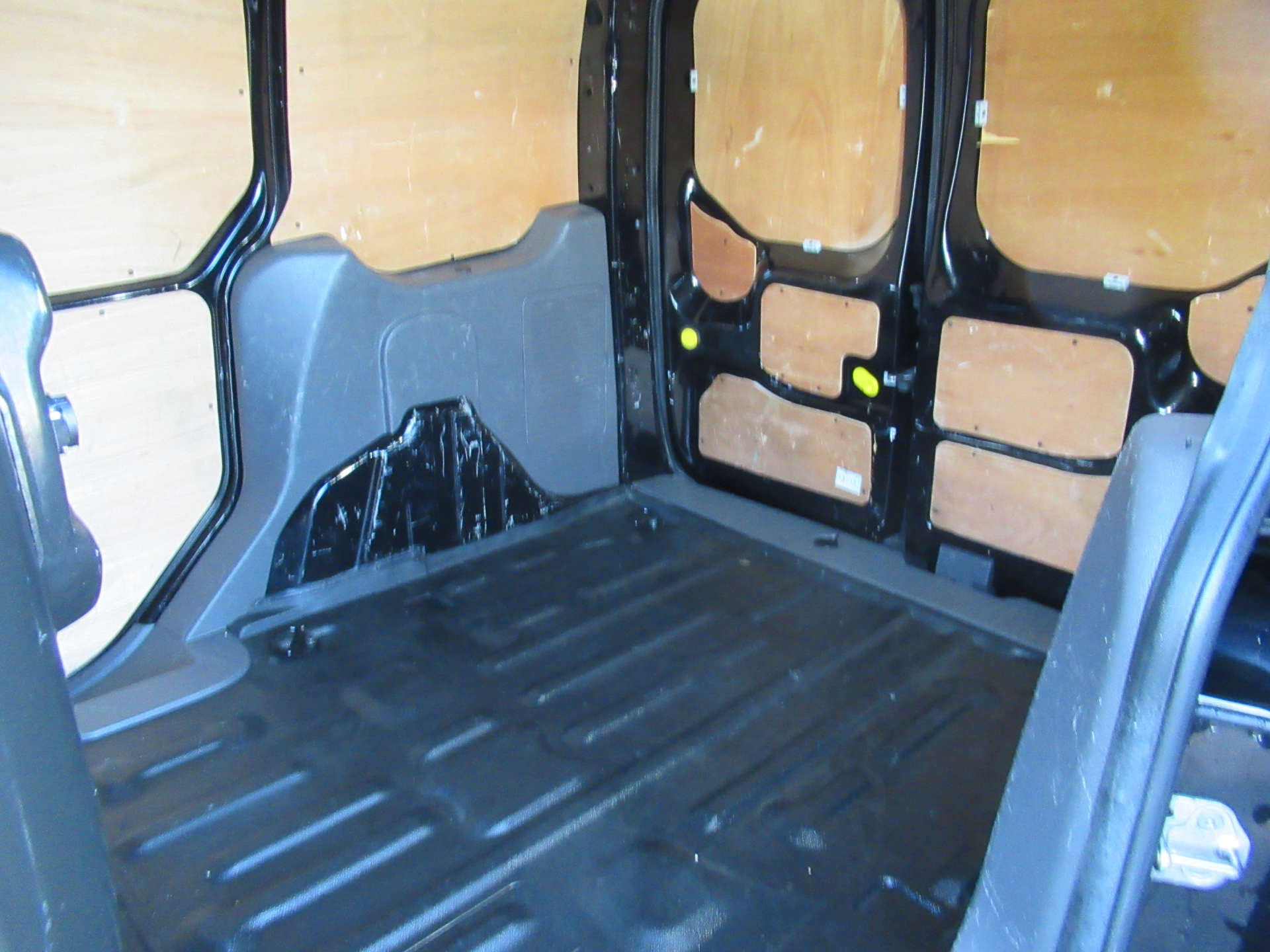 FORD TRANSIT CONNECT 1.5 Transit Connect 240 Ltd EcoBlue A #6