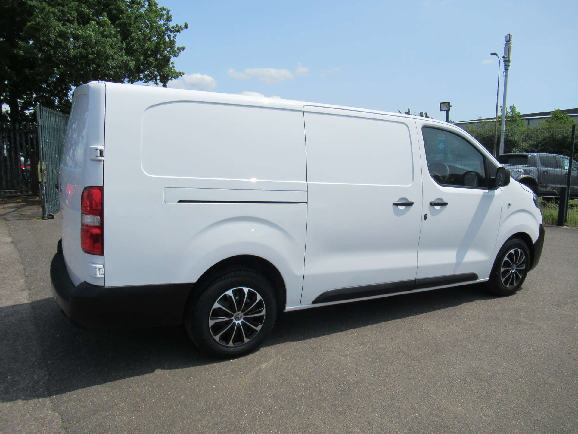 VAUXHALL VIVARO 1.5 Vivaro 2900 Dynamic S/S #11