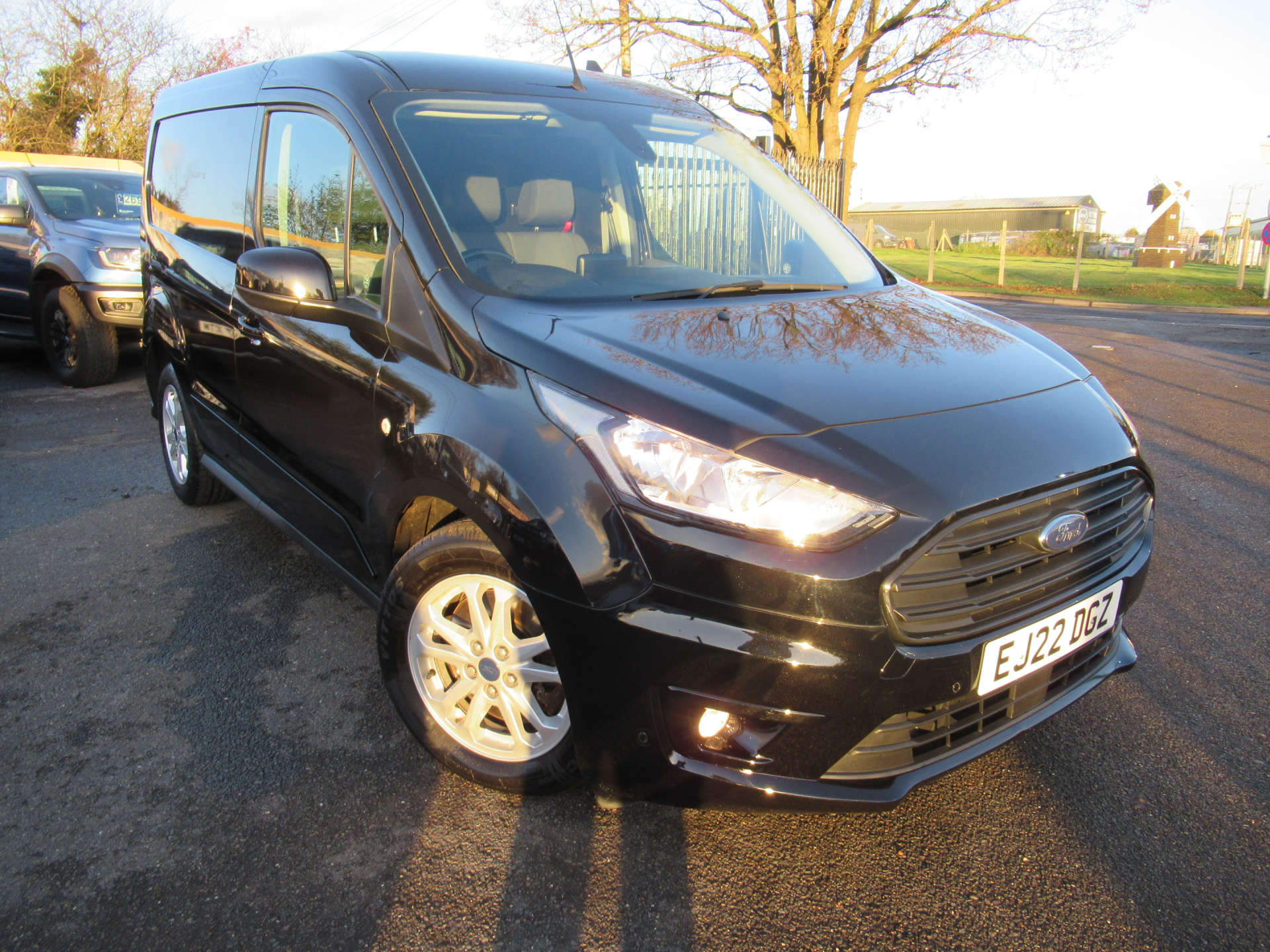 FORD TRANSIT CONNECT 1.5 Transit Connect 240 Ltd EcoBlue A #30