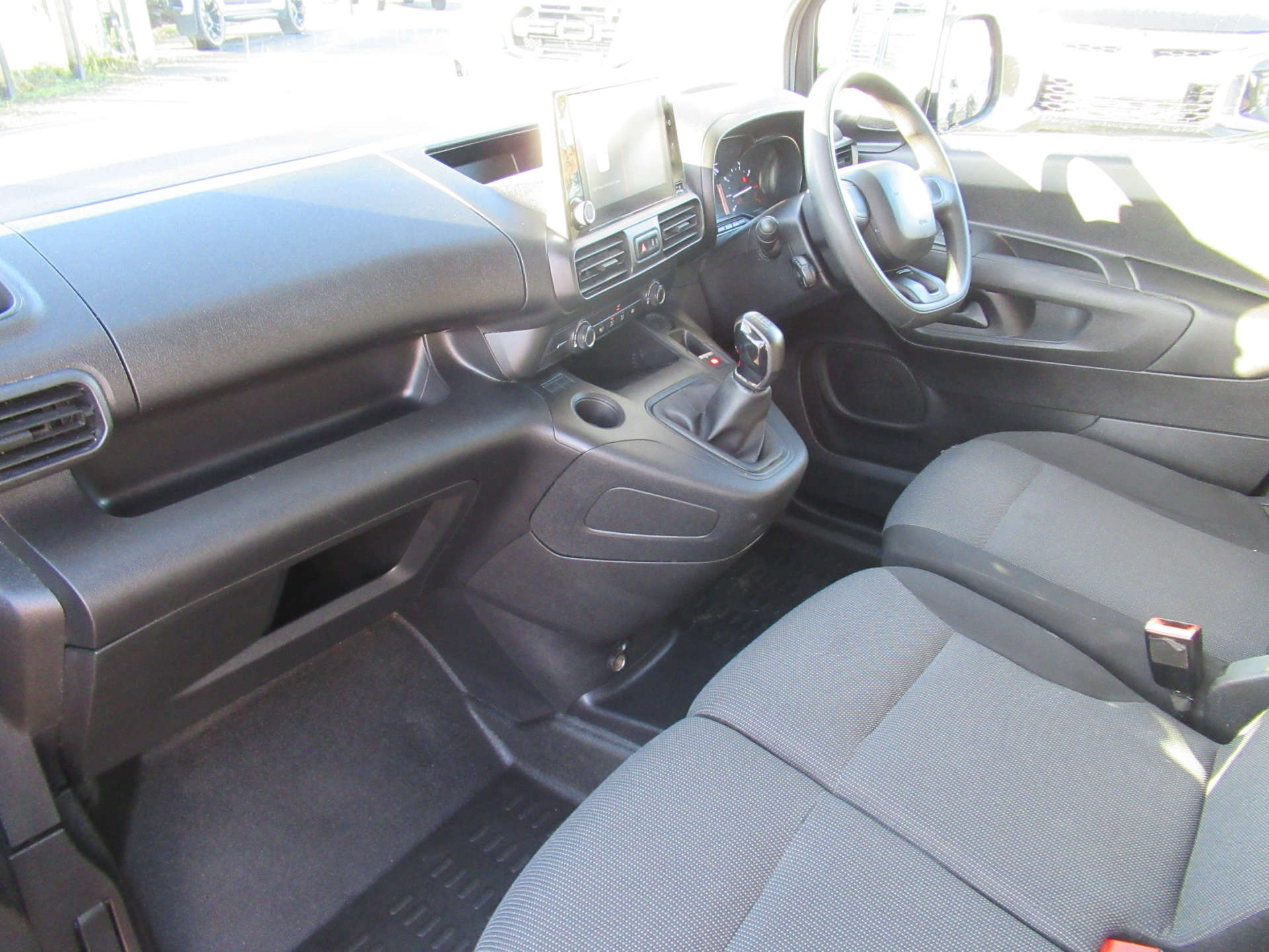 CITROEN BERLINGO 1.5 Berlingo 650 Enterprise Professional Blue HDi #4