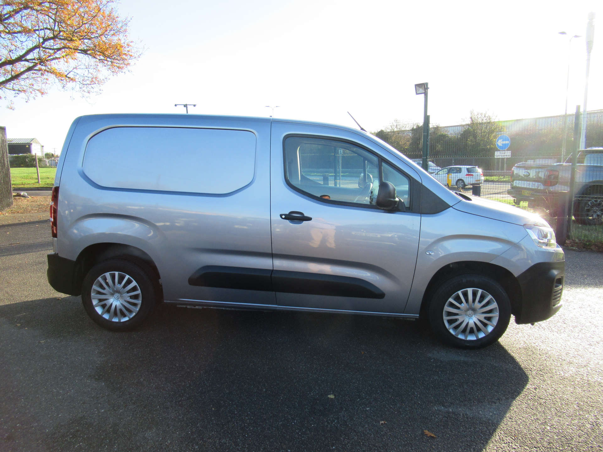 CITROEN BERLINGO 1.5 Berlingo 650 Enterprise Professional Blue HDi #14