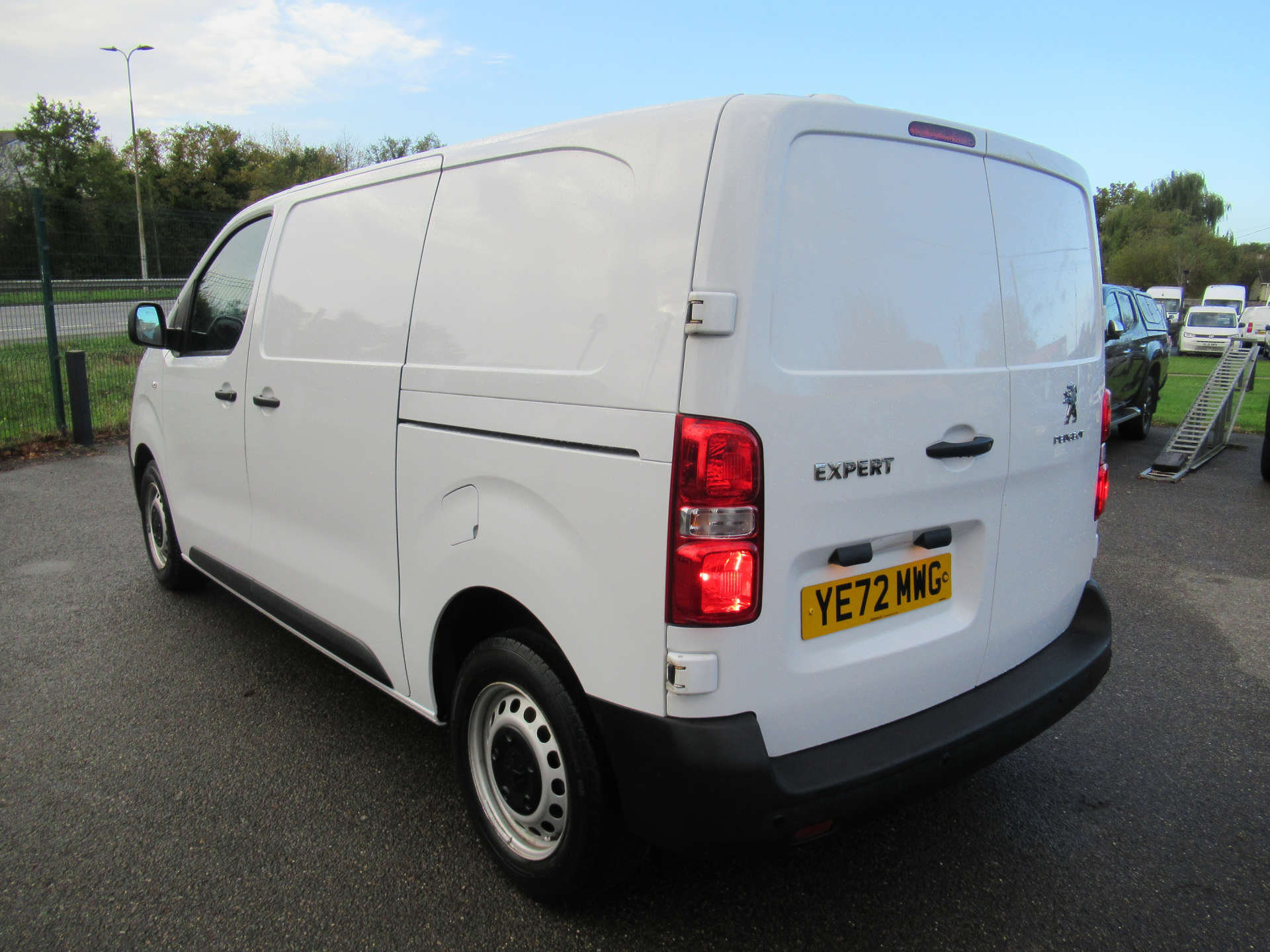 PEUGEOT EXPERT 2.0 Expert Professional Premium L1 Blue HDi #9