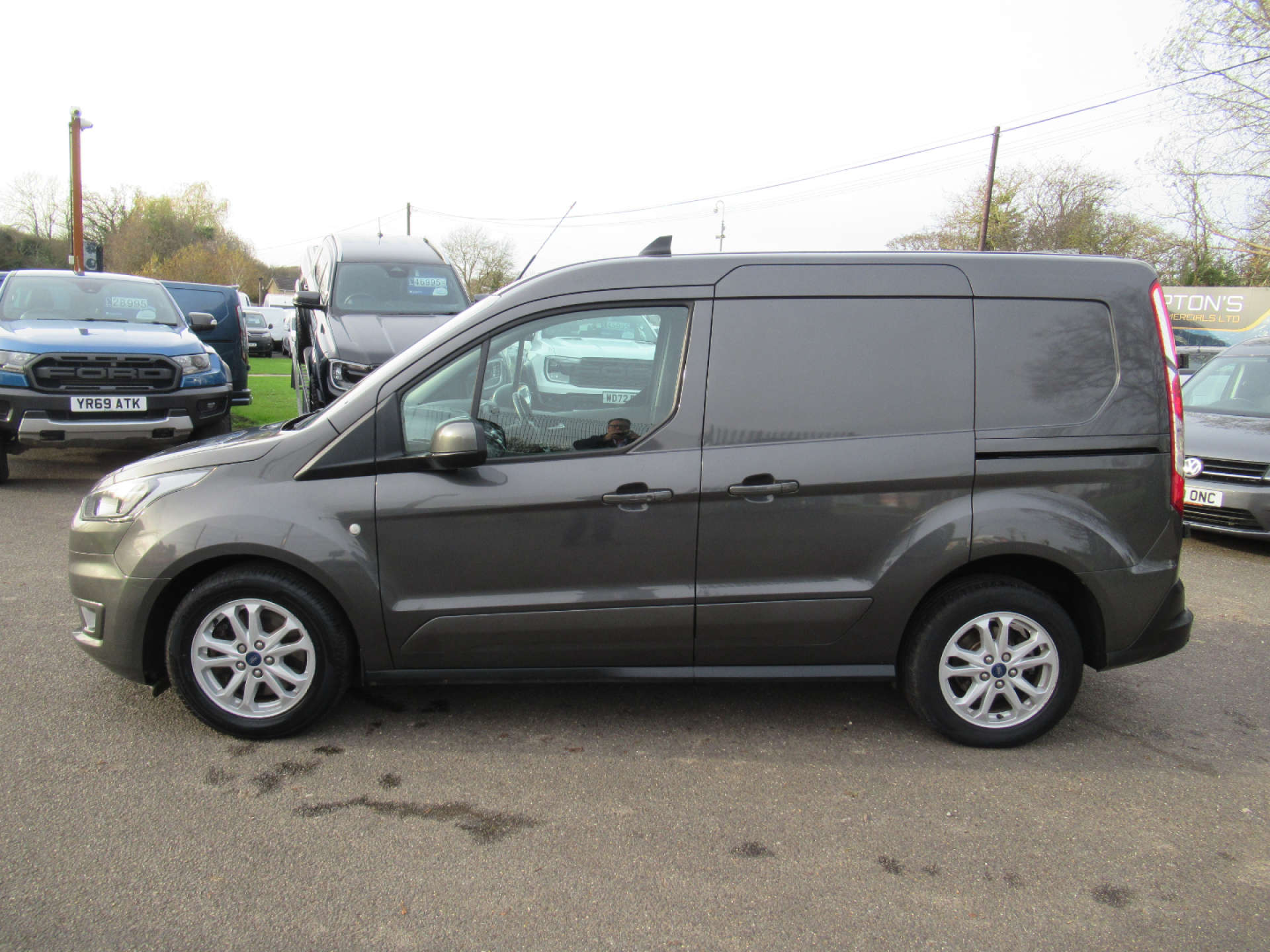 FORD TRANSIT CONNECT 1.5 Transit Connect 200 Limited TDCi #2