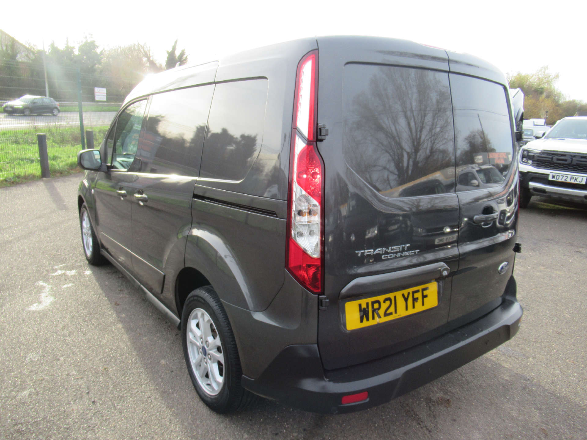 FORD TRANSIT CONNECT 1.5 Transit Connect 200 Limited TDCi #6