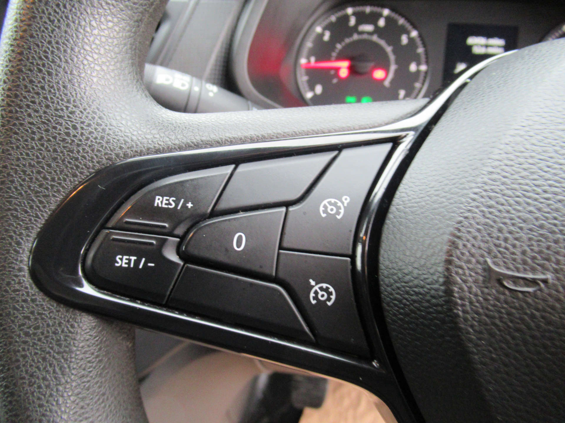 RENAULT TRAFIC 2.0 Trafic SL28 Business+ Blue dCi #24