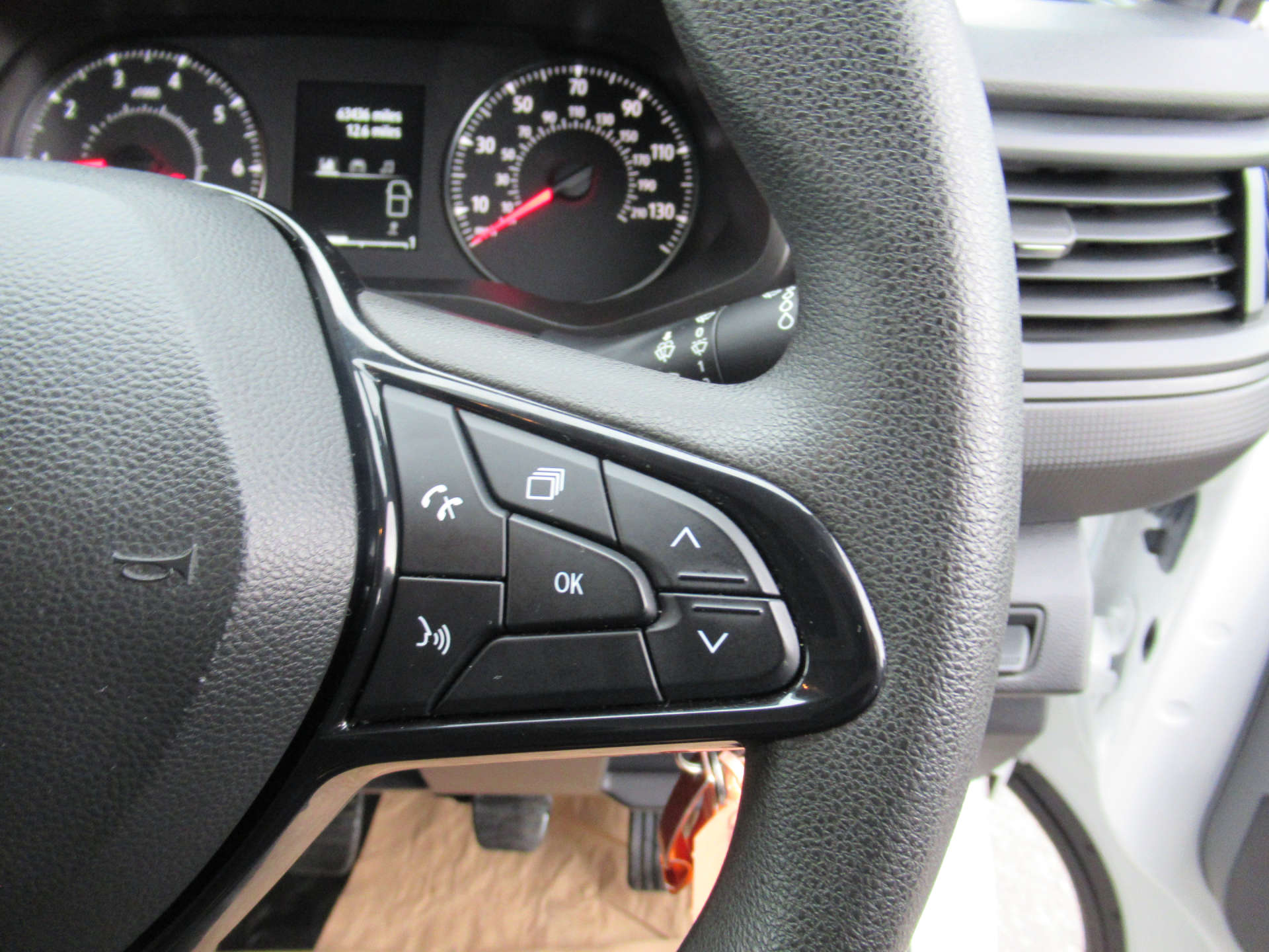 RENAULT TRAFIC 2.0 Trafic SL28 Business+ Blue dCi #25