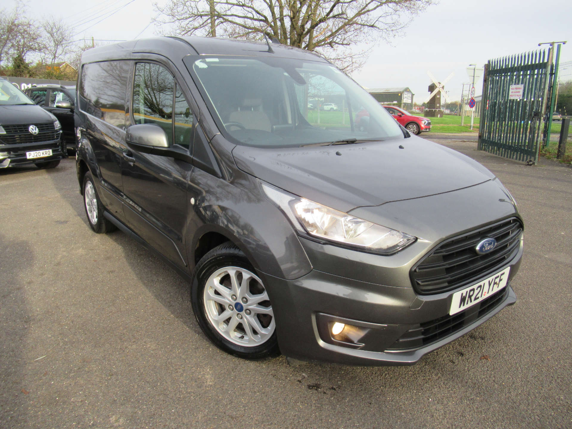 FORD TRANSIT CONNECT 1.5 Transit Connect 200 Limited TDCi #27