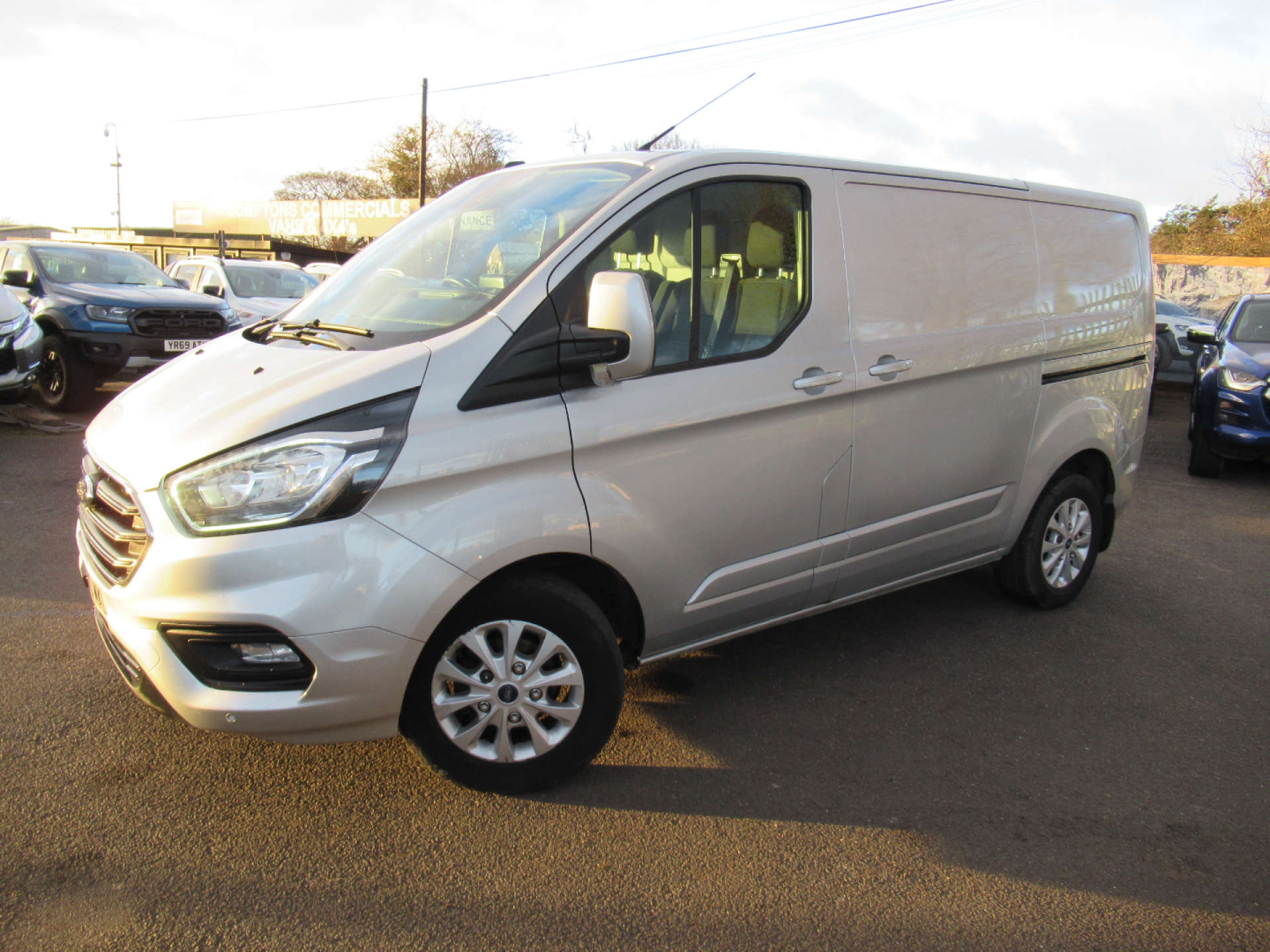 FORD TRANSIT CUSTOM 2.0 Transit Custom 300 Limited EcoBlue #1