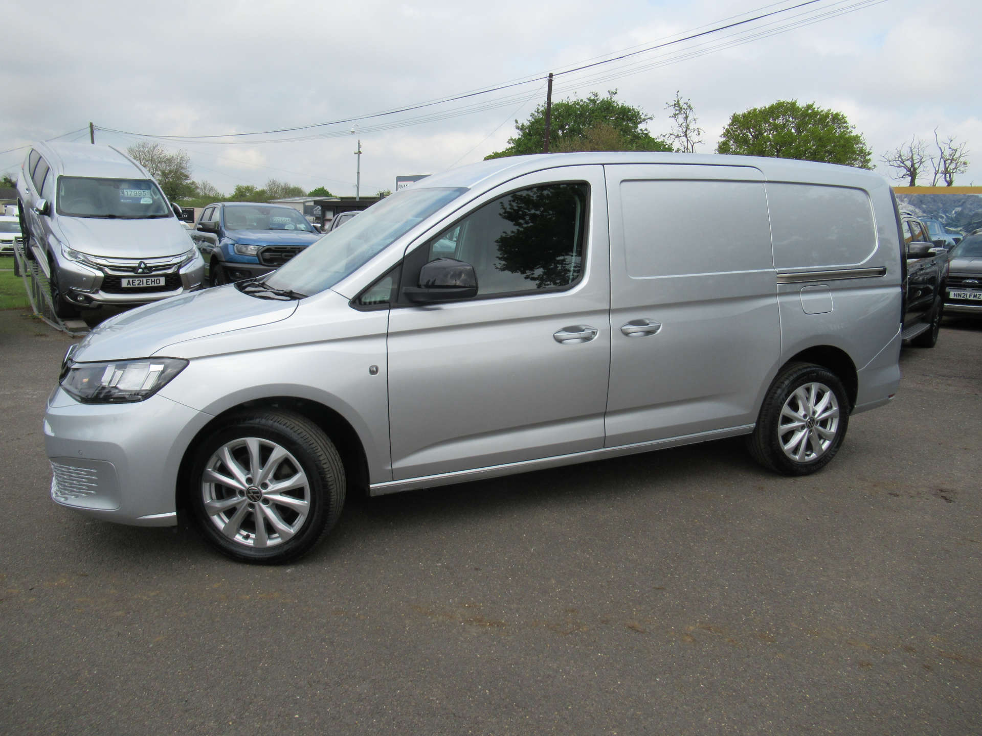 VOLKSWAGEN CADDY 2.0 Caddy Maxi C20 Commerce Professional TDI #2