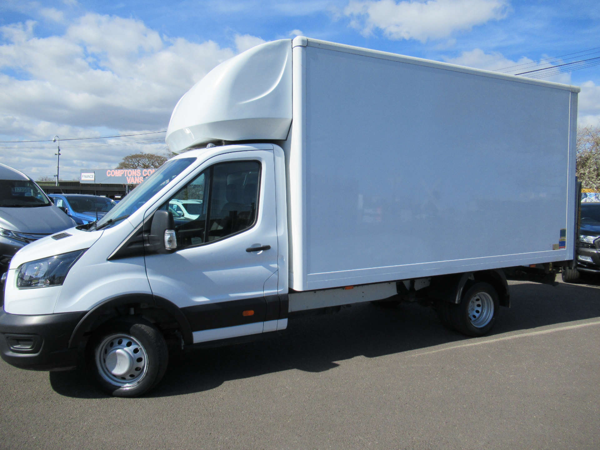 FORD TRANSIT 2.0 350 EcoBlue Leader Luton 3dr Diesel Manual RWD L3 Euro 6 (s/s) (130 ps) #1