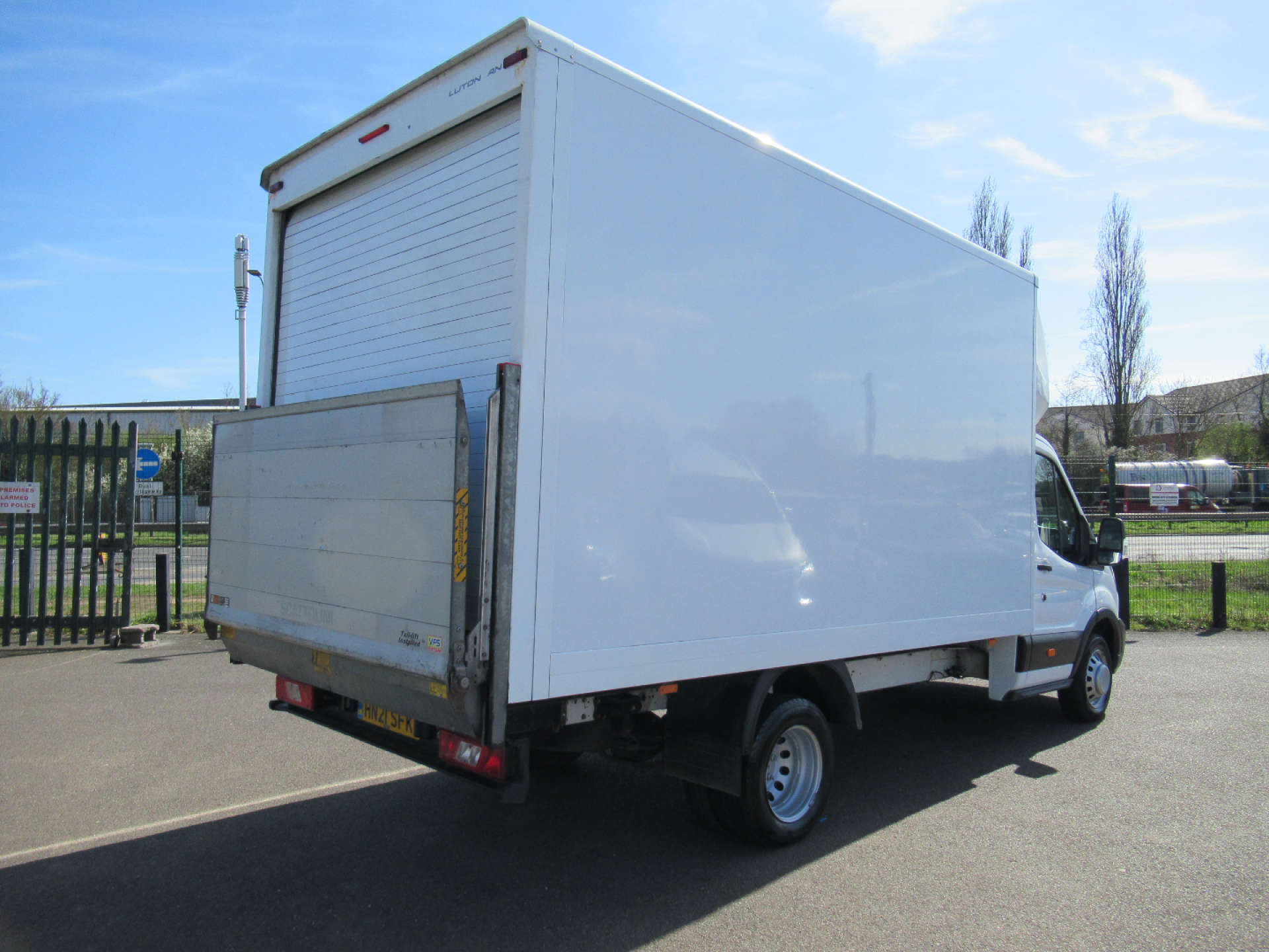 FORD TRANSIT 2.0 350 EcoBlue Leader Luton 3dr Diesel Manual RWD L3 Euro 6 (s/s) (130 ps) #9