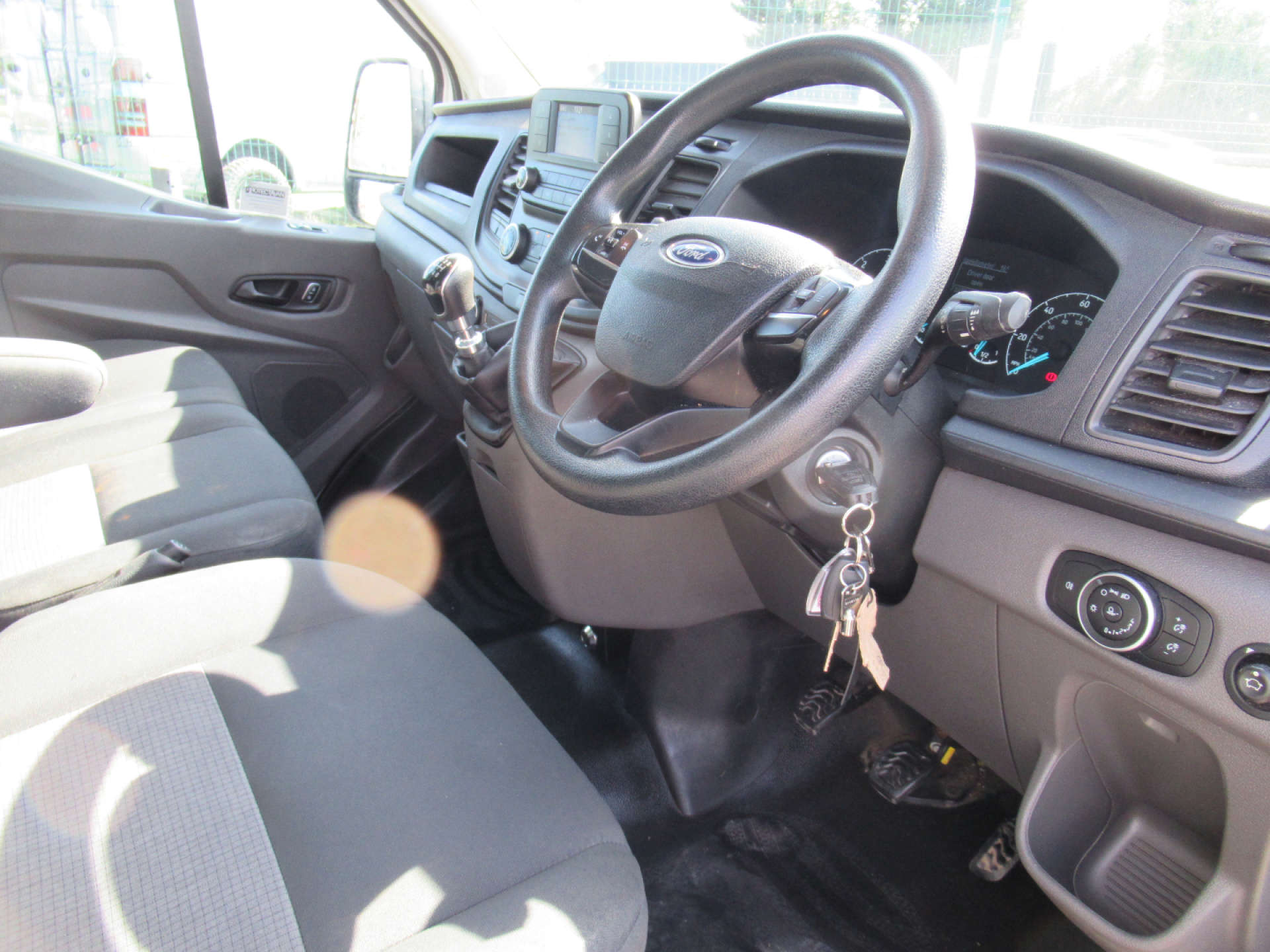 FORD TRANSIT 2.0 350 EcoBlue Leader Luton 3dr Diesel Manual RWD L3 Euro 6 (s/s) (130 ps) #11