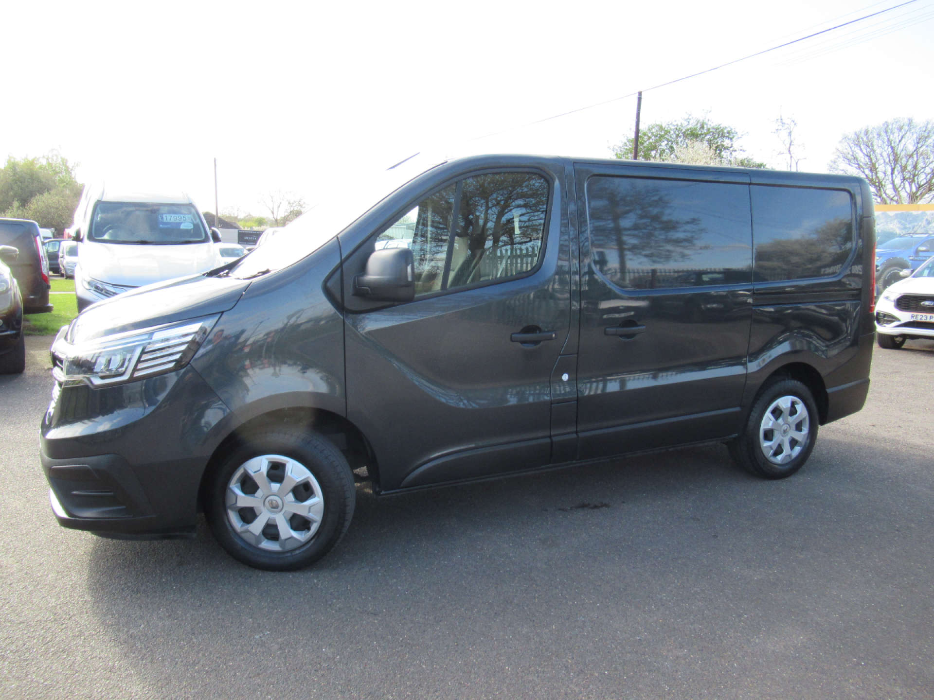 RENAULT TRAFIC 2.0 Trafic SL28 Business Blue dCi #2