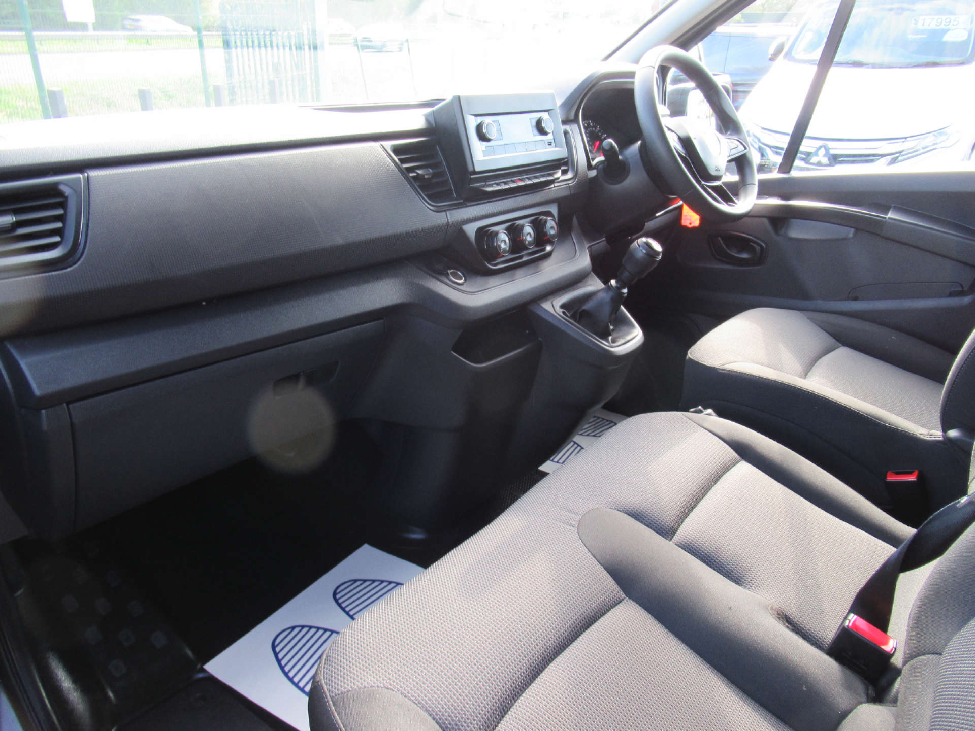 RENAULT TRAFIC 2.0 Trafic SL28 Business Blue dCi #4
