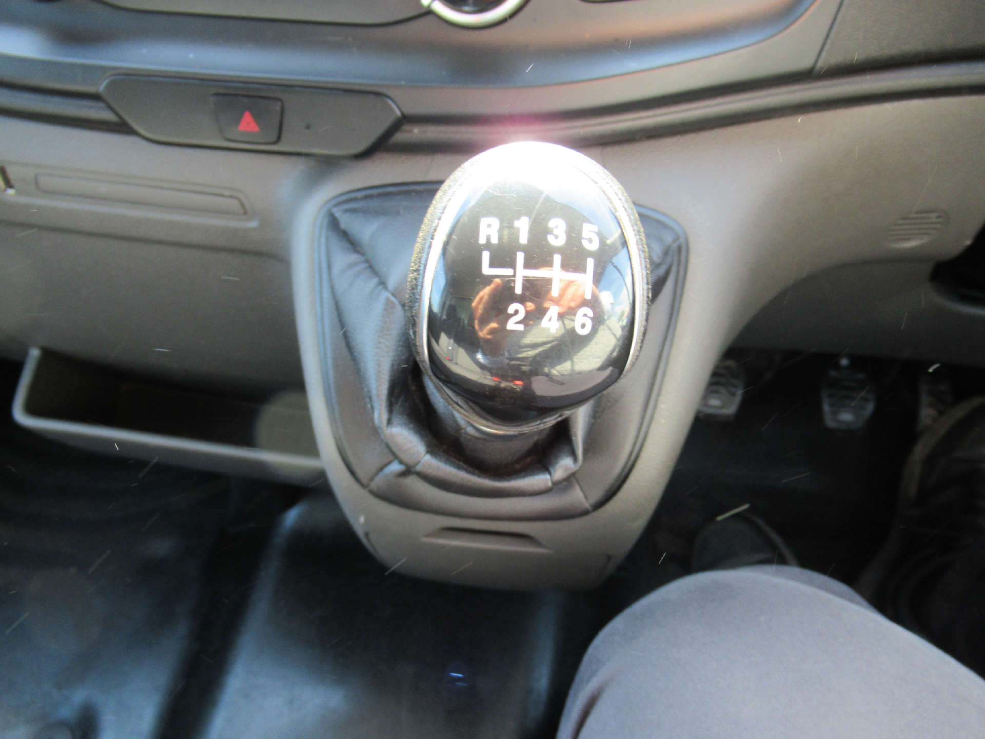 FORD TRANSIT 2.0 350 EcoBlue Leader Luton 3dr Diesel Manual RWD L3 Euro 6 (s/s) (130 ps) #16