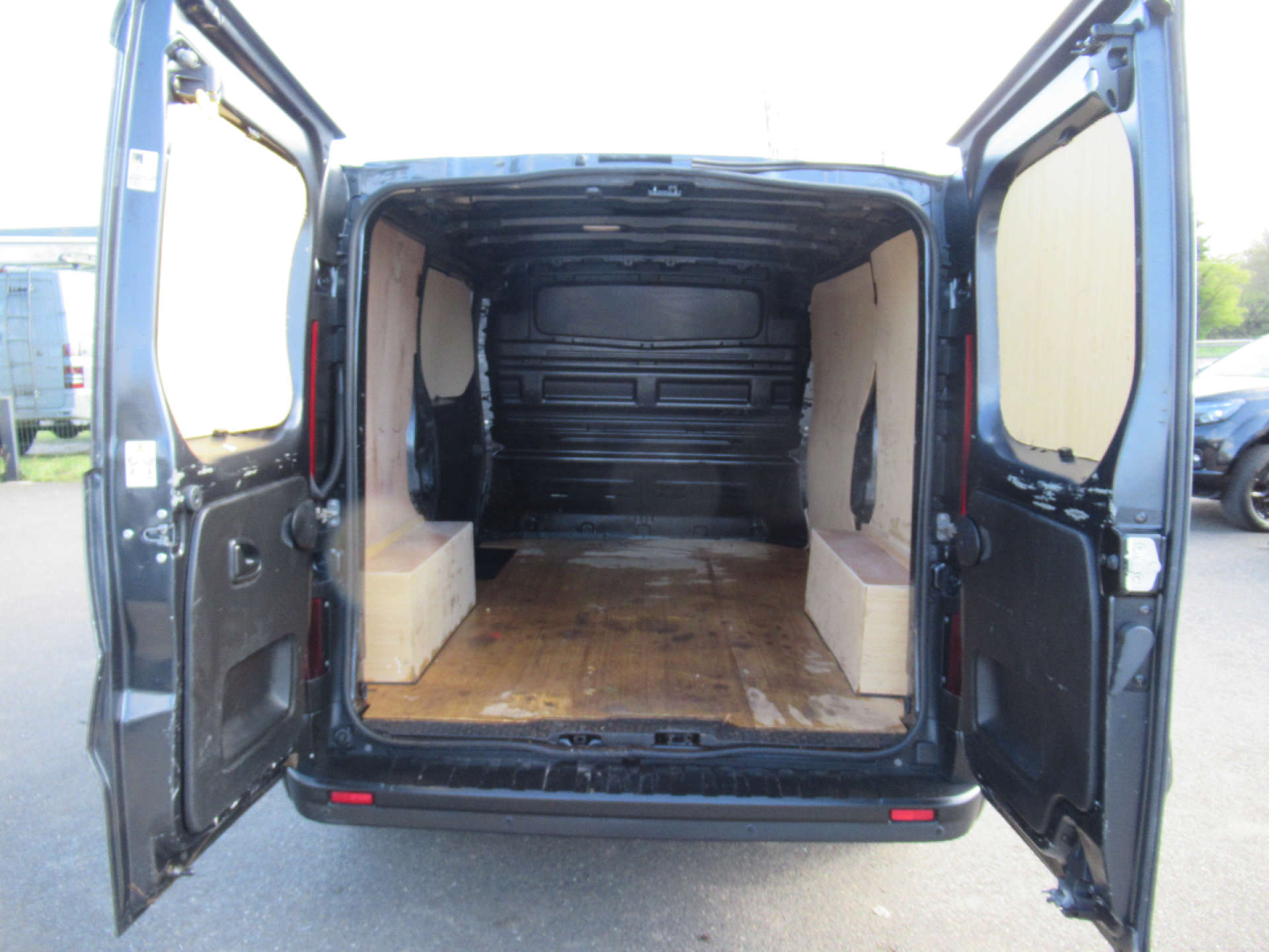 RENAULT TRAFIC 2.0 Trafic SL28 Business Blue dCi #10