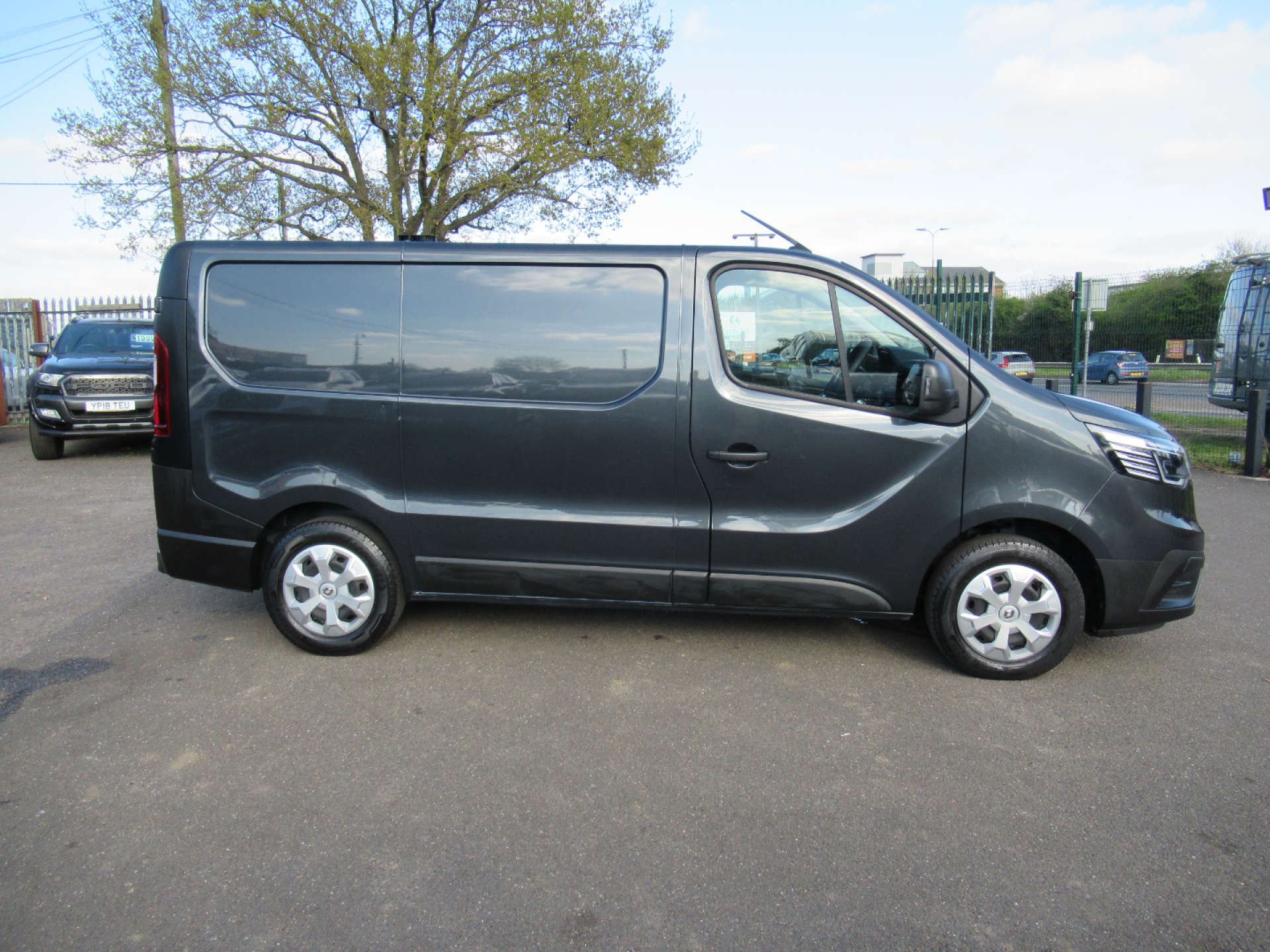 RENAULT TRAFIC 2.0 Trafic SL28 Business Blue dCi #14