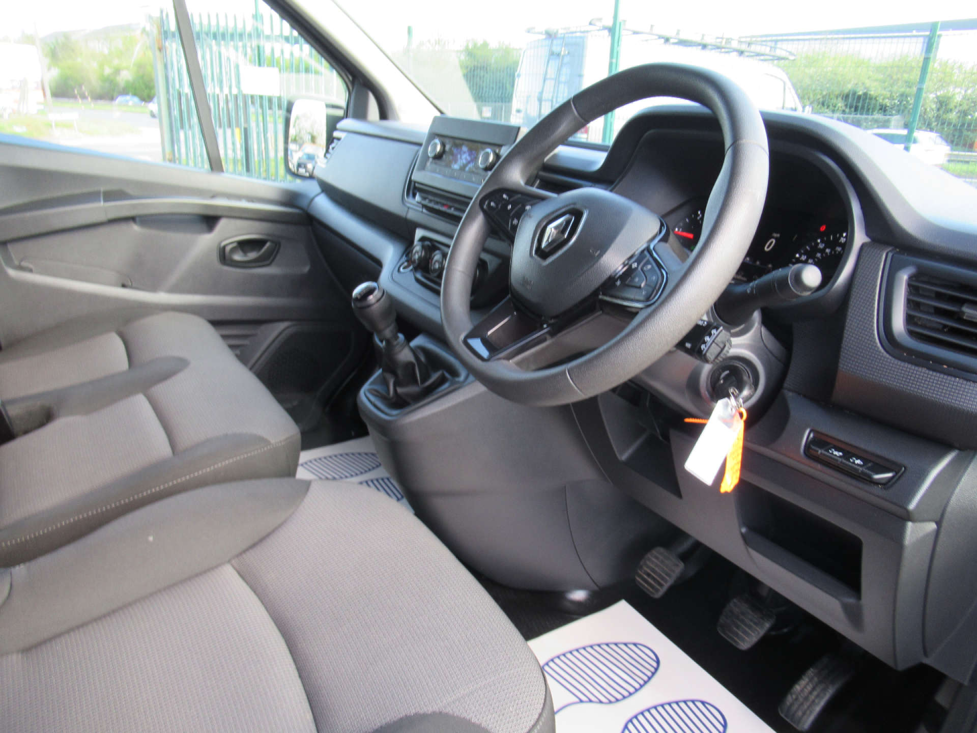 RENAULT TRAFIC 2.0 Trafic SL28 Business Blue dCi #15