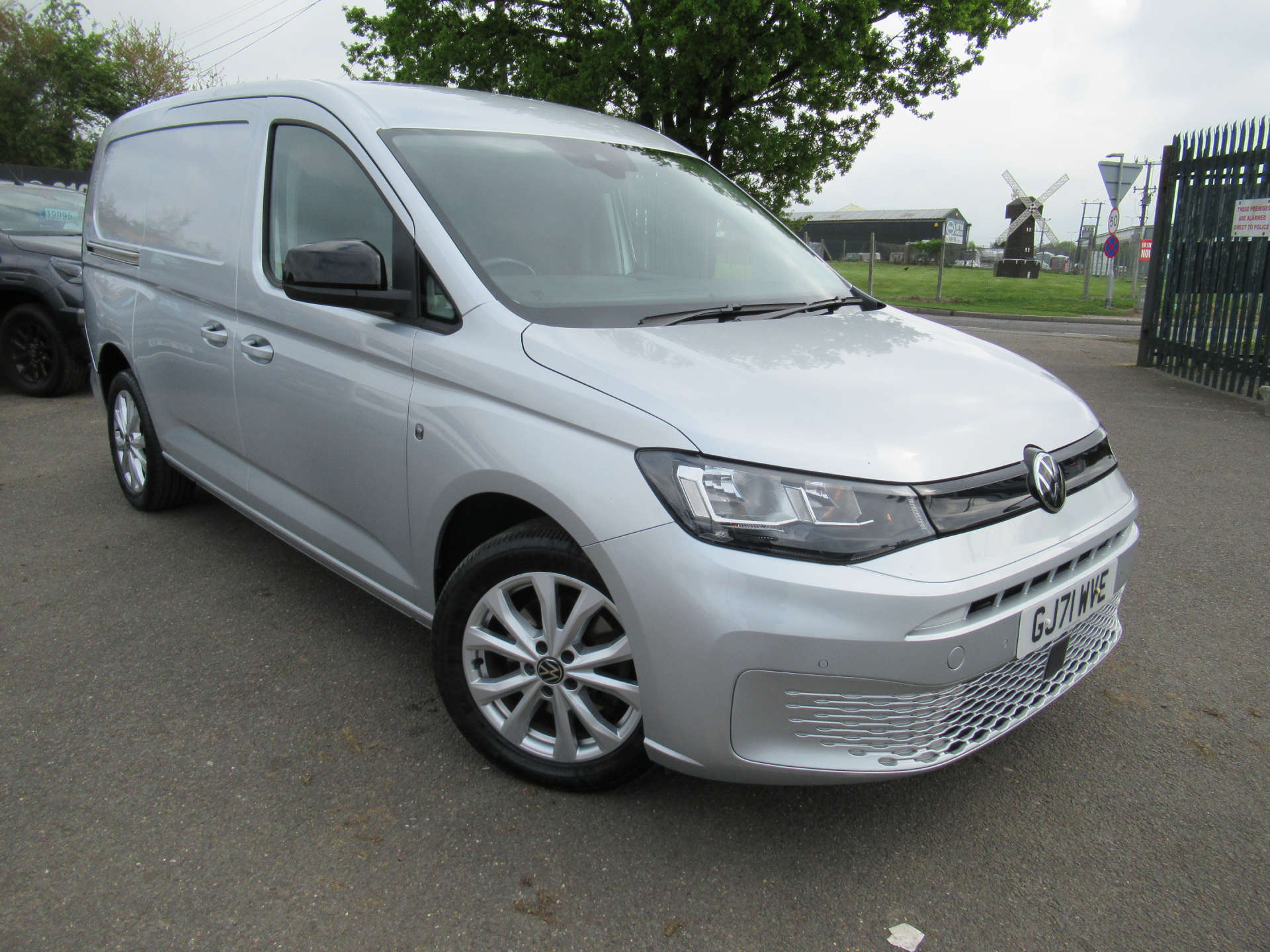 VOLKSWAGEN CADDY 2.0 Caddy Maxi C20 Commerce Professional TDI #30
