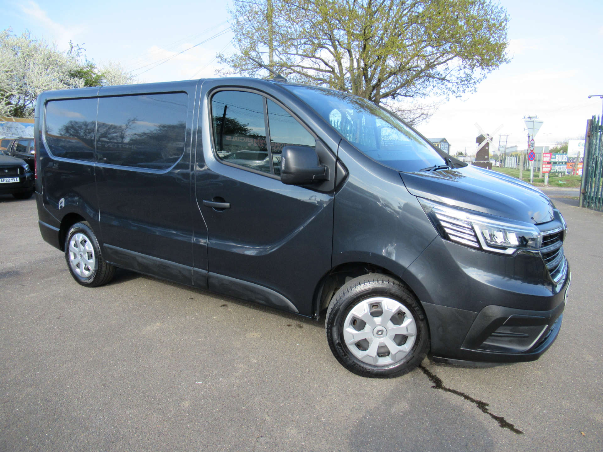RENAULT TRAFIC 2.0 Trafic SL28 Business Blue dCi #28