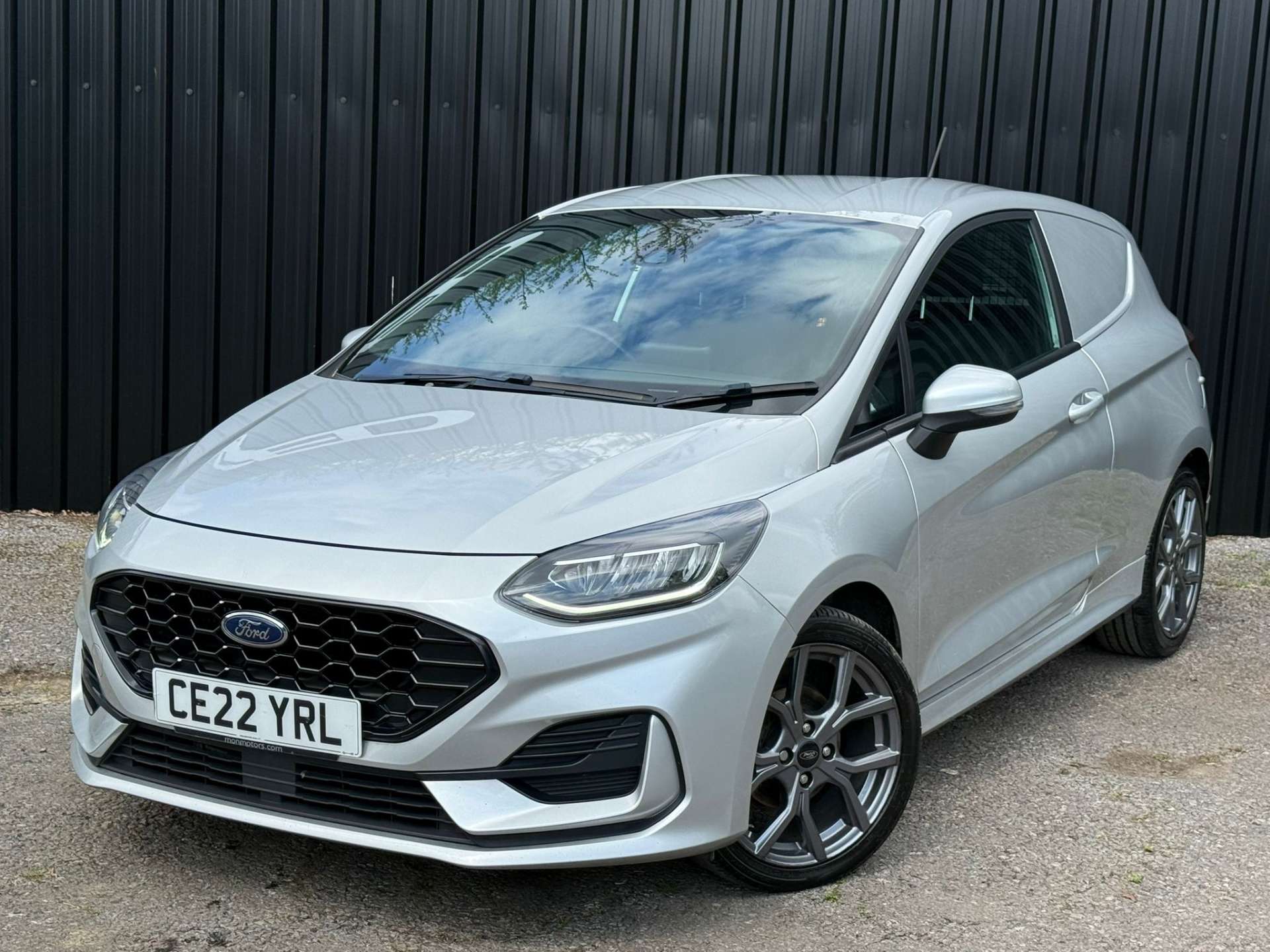 FORD FIESTA Sport 1.0T Ecoboost 3dr Van #7