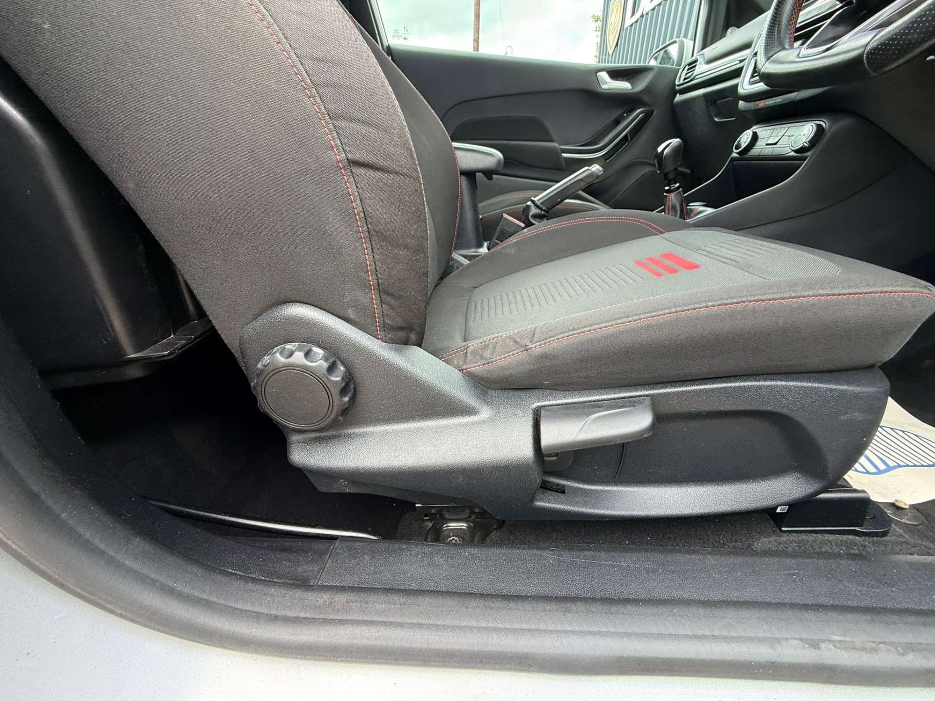 FORD FIESTA Sport 1.0T Ecoboost 3dr Van #31