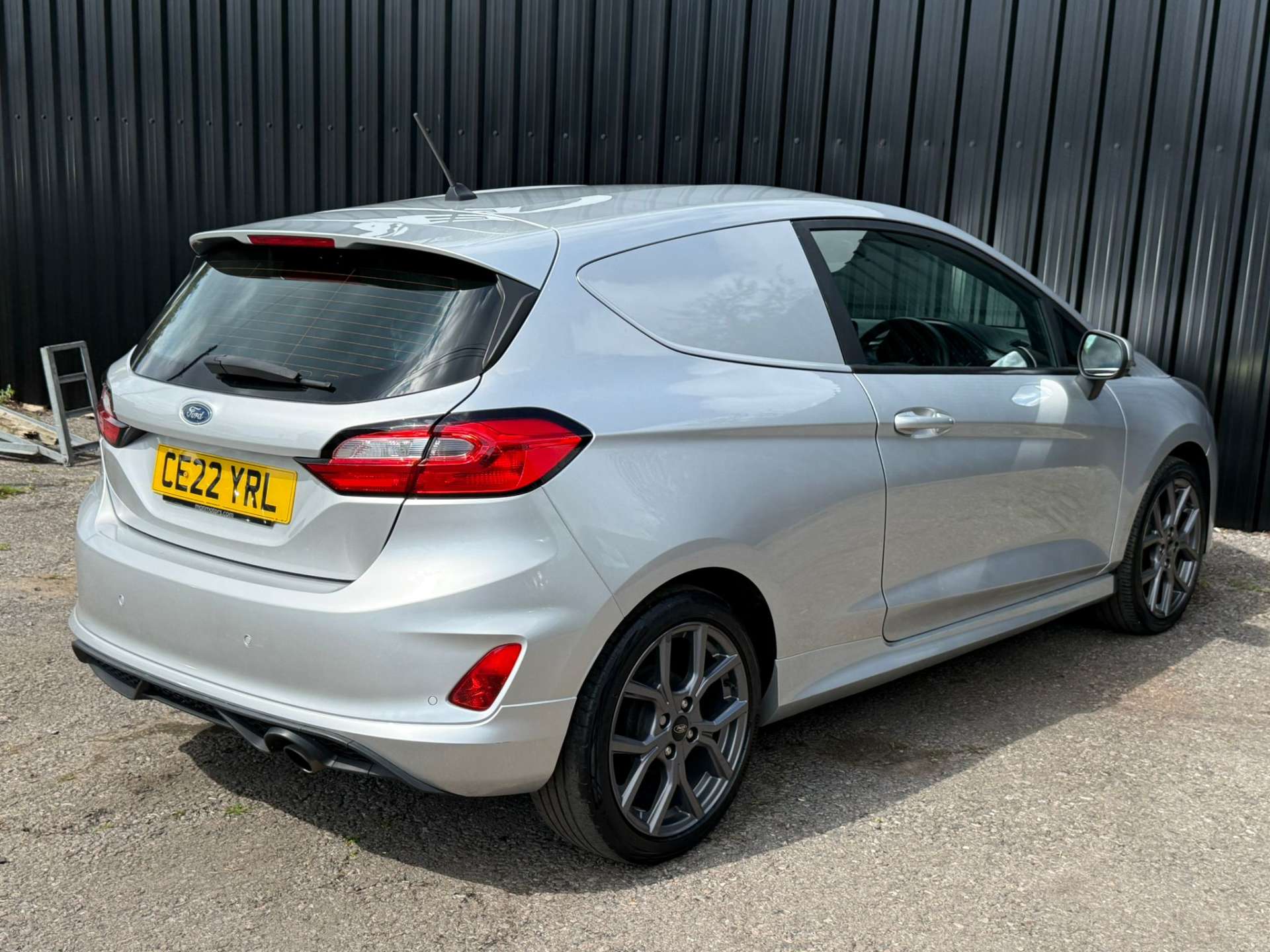 FORD FIESTA Sport 1.0T Ecoboost 3dr Van #41