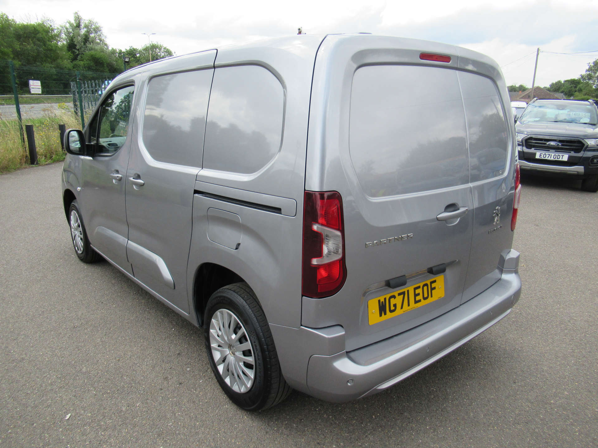 PEUGEOT PARTNER 1.5 Partner Professional Premium Blue HDi #7