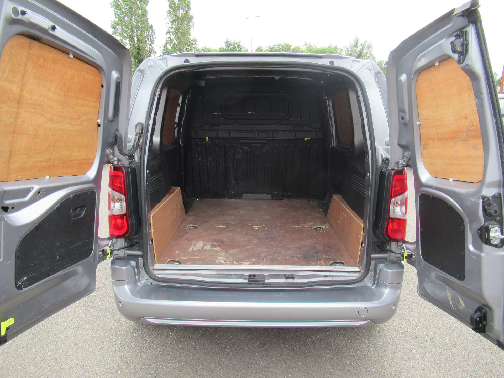 PEUGEOT PARTNER 1.5 Partner Professional Premium Blue HDi #9