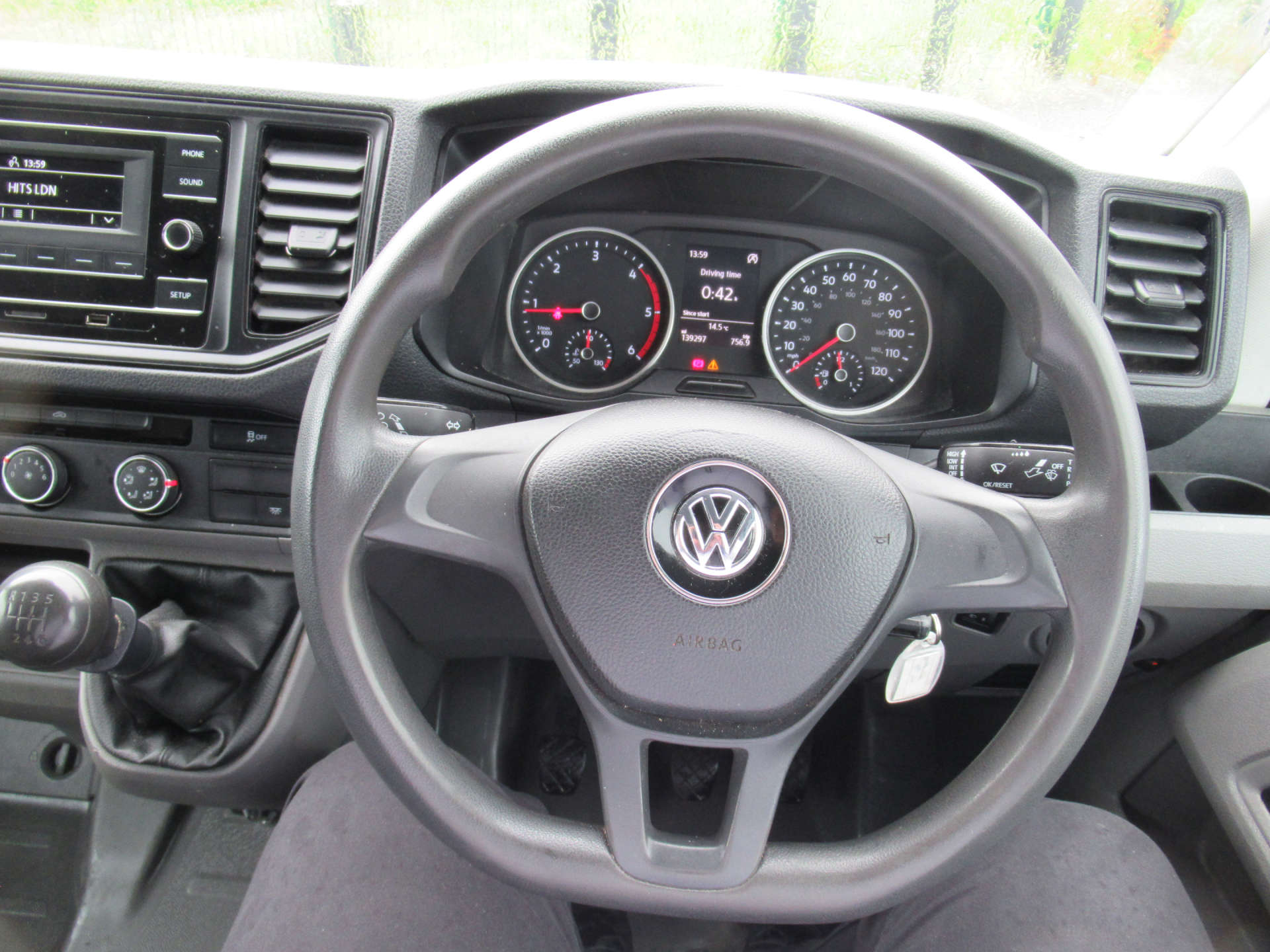 VOLKSWAGEN CRAFTER 2.0 TDI CR35 Startline Luton 2dr Diesel Manual LWB Euro 6 (s/s) (ETG, Tail Lift) (140 ps) #23