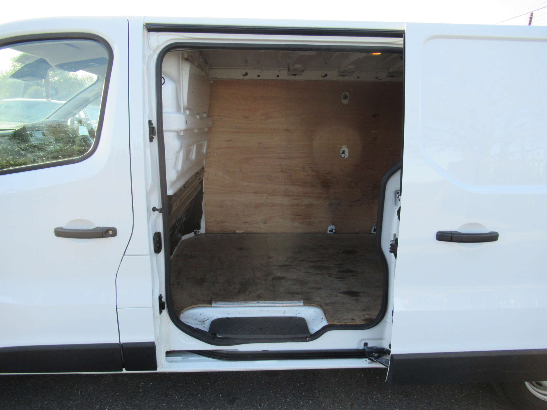 RENAULT TRUCKS TRAFIC 2.0 Trafic 30 MWB #5