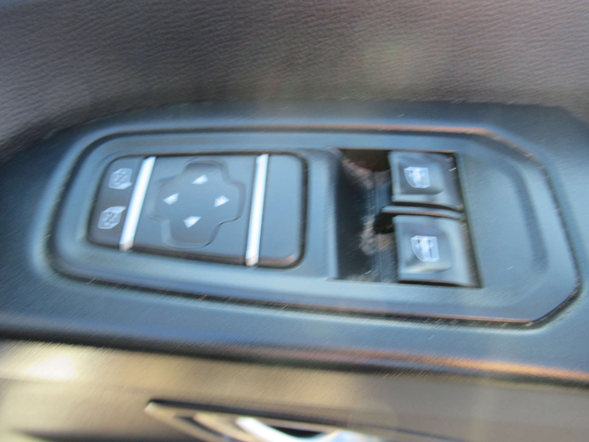 RENAULT TRUCKS TRAFIC 2.0 Trafic 30 MWB #25