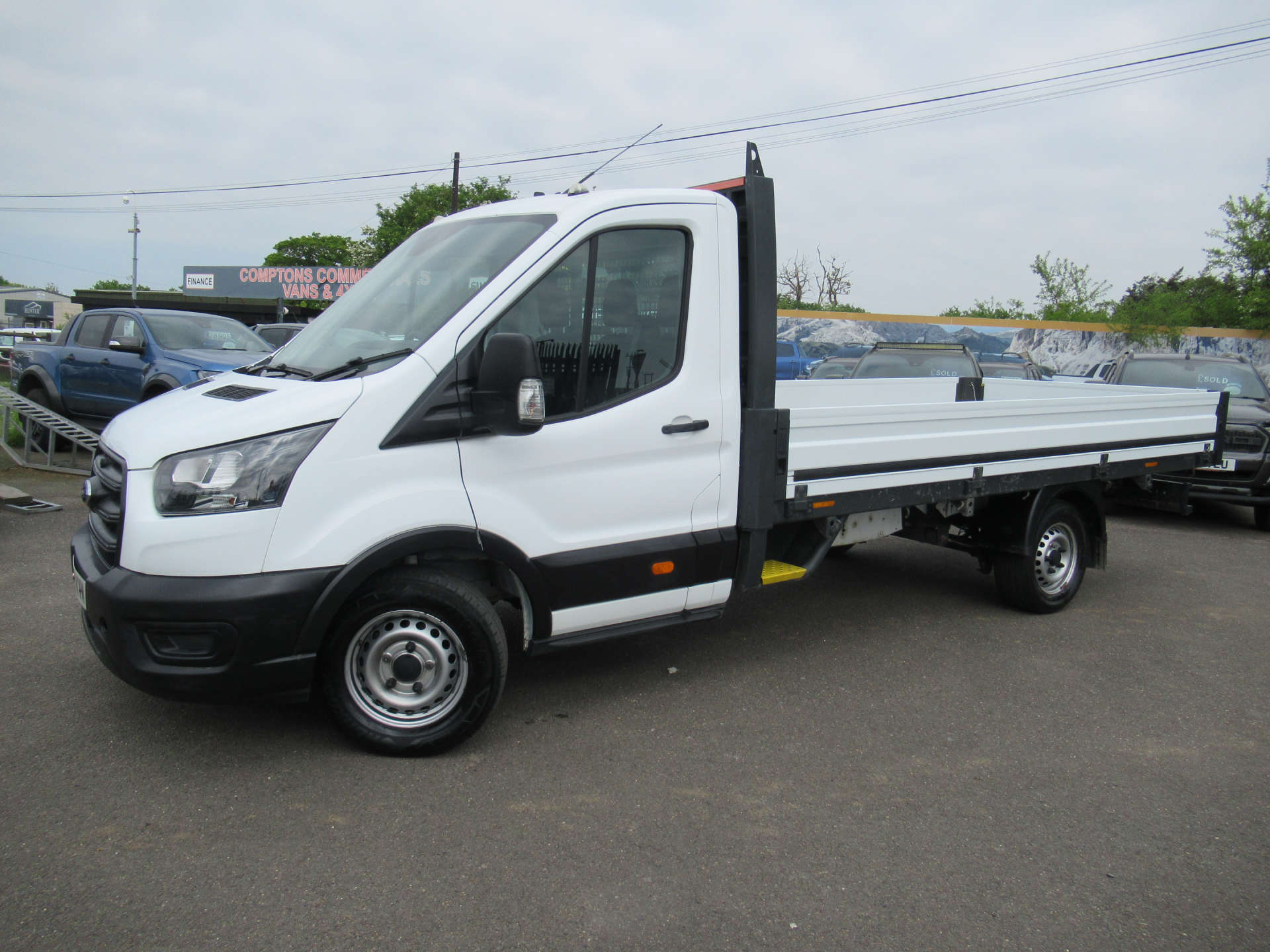 FORD TRANSIT 2.0 350 EcoBlue Leader Premium Dropside 2dr Diesel Manual FWD L4 Euro 6 (s/s) (130 ps) #1