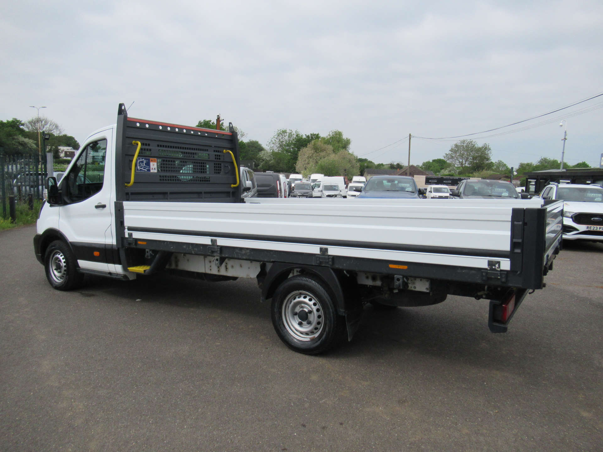 FORD TRANSIT 2.0 350 EcoBlue Leader Premium Dropside 2dr Diesel Manual FWD L4 Euro 6 (s/s) (130 ps) #5
