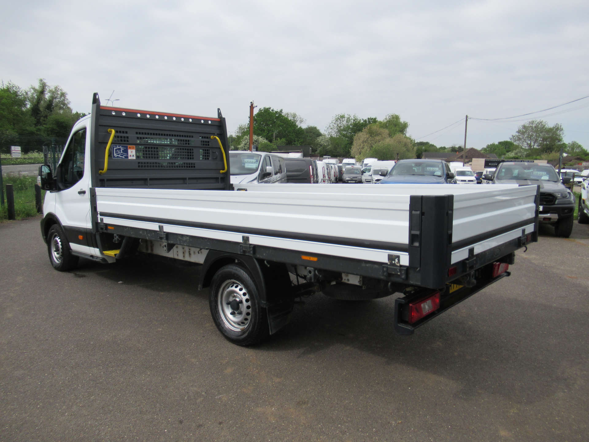 FORD TRANSIT 2.0 350 EcoBlue Leader Premium Dropside 2dr Diesel Manual FWD L4 Euro 6 (s/s) (130 ps) #6