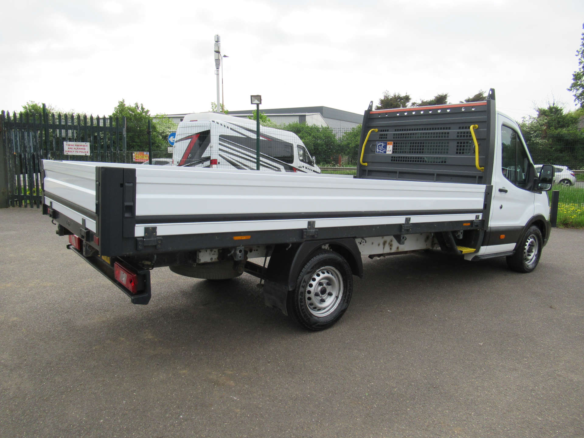 FORD TRANSIT 2.0 350 EcoBlue Leader Premium Dropside 2dr Diesel Manual FWD L4 Euro 6 (s/s) (130 ps) #9
