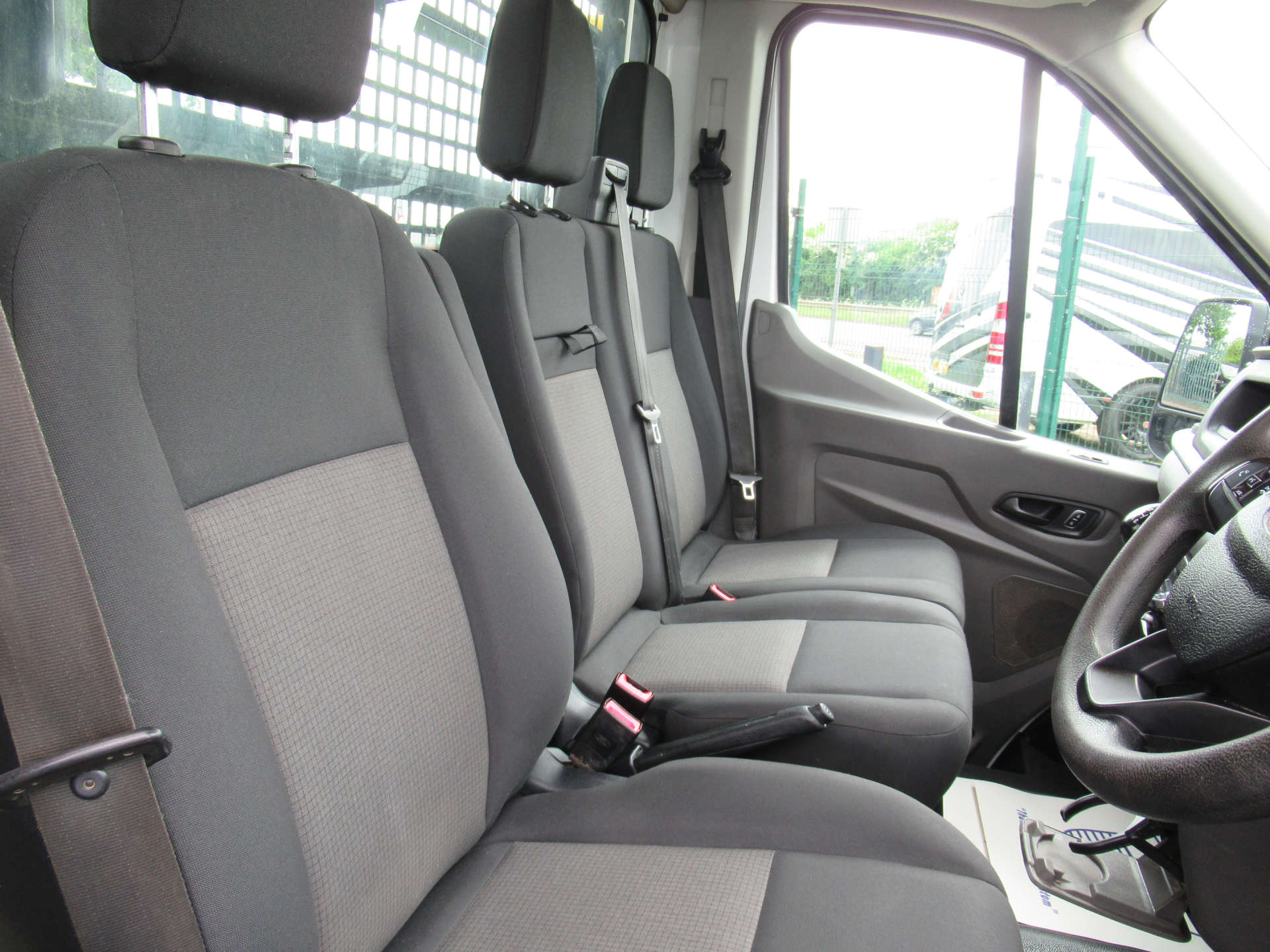 FORD TRANSIT 2.0 350 EcoBlue Leader Premium Dropside 2dr Diesel Manual FWD L4 Euro 6 (s/s) (130 ps) #13