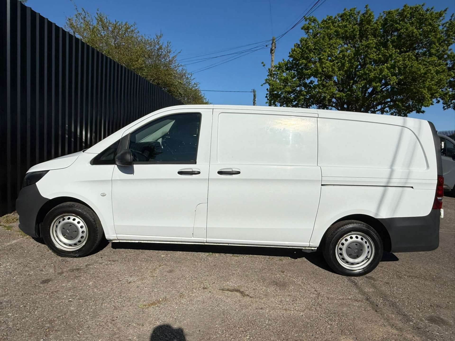 MERCEDES-BENZ VITO 2.0 CDi 114 Progressive L2 (LWB) 9G-Tronic Auto #8