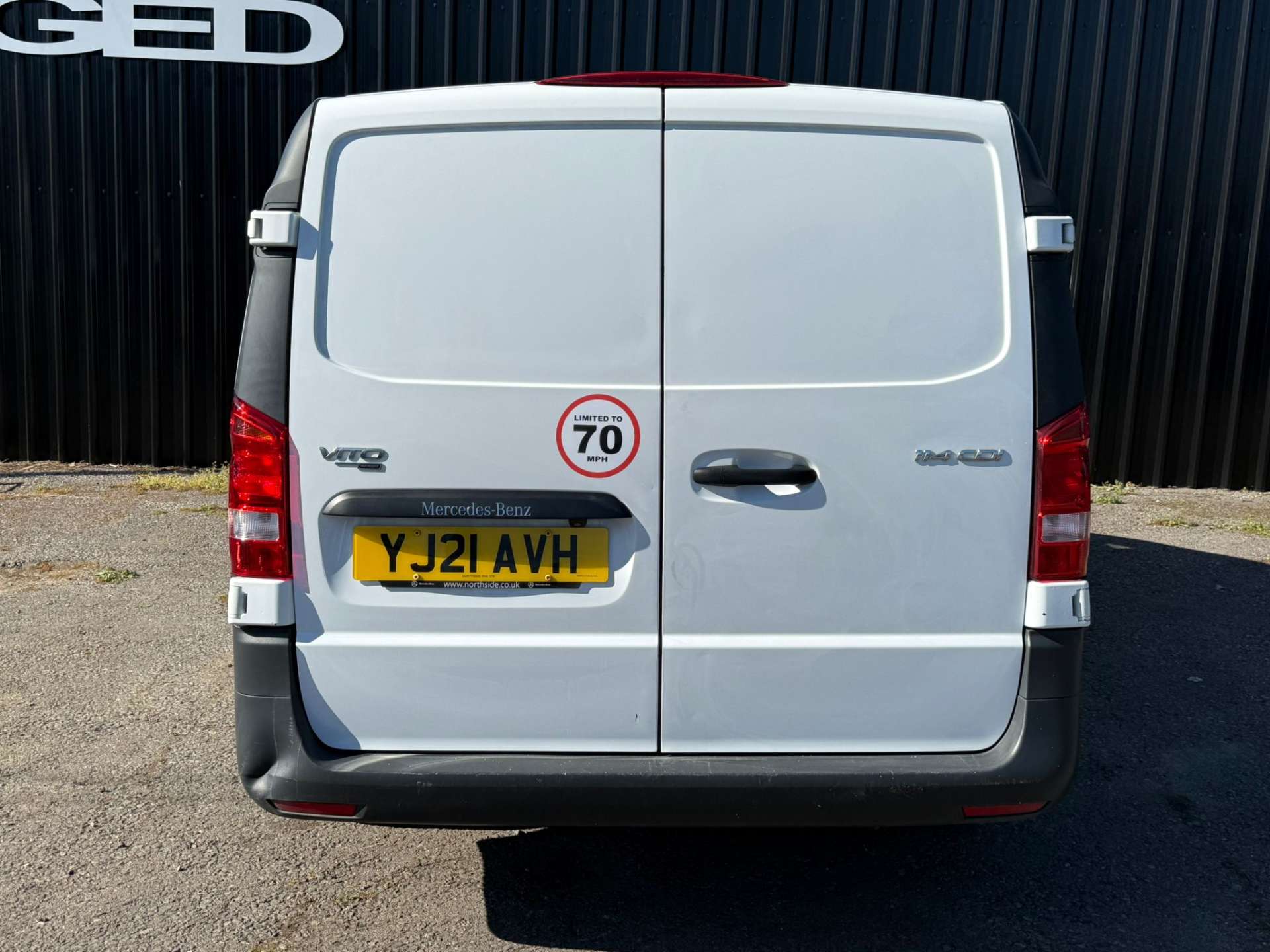 MERCEDES-BENZ VITO 2.0 CDi 114 Progressive L2 (LWB) 9G-Tronic Auto #10