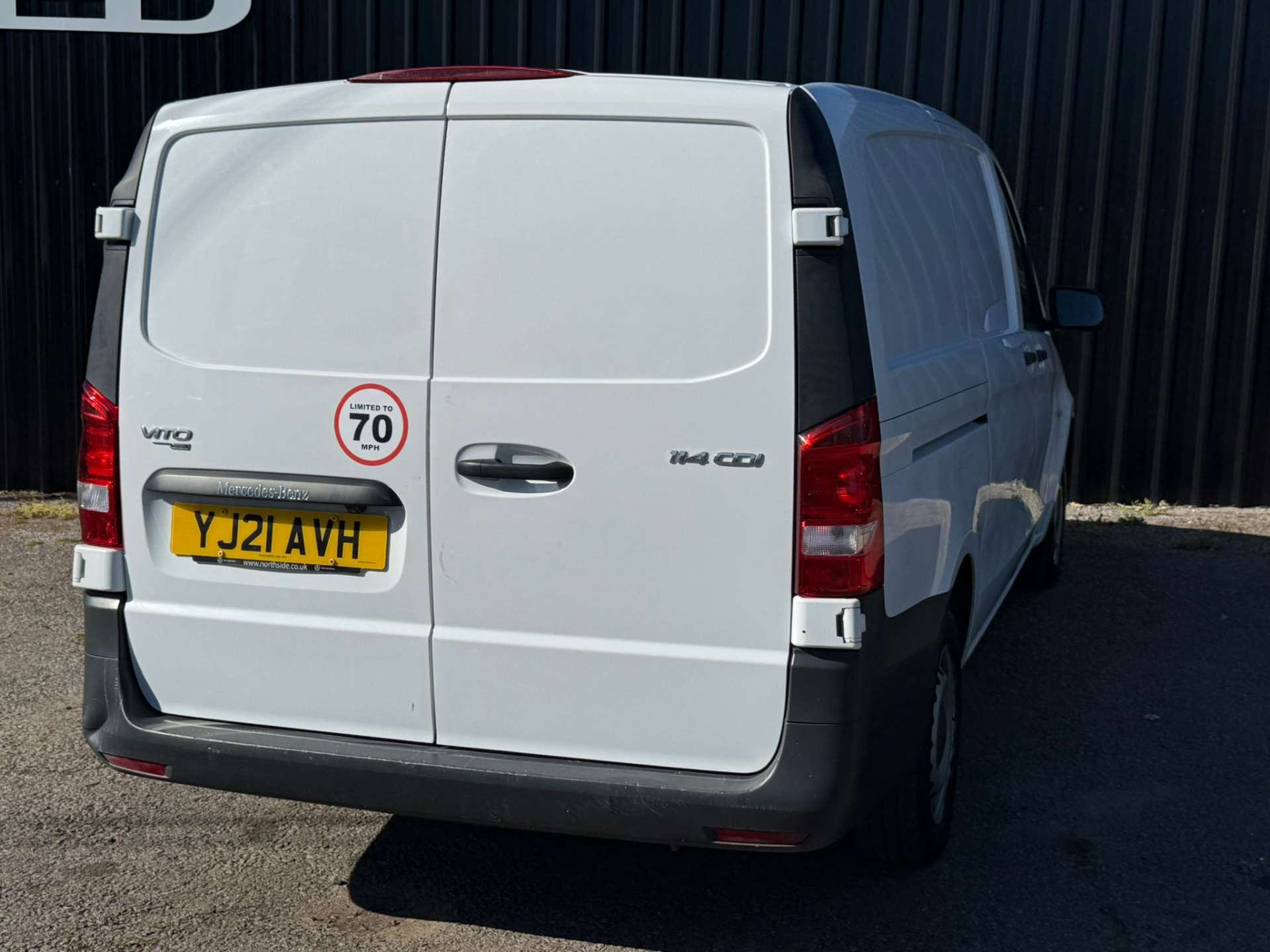 MERCEDES-BENZ VITO 2.0 CDi 114 Progressive L2 (LWB) 9G-Tronic Auto #30