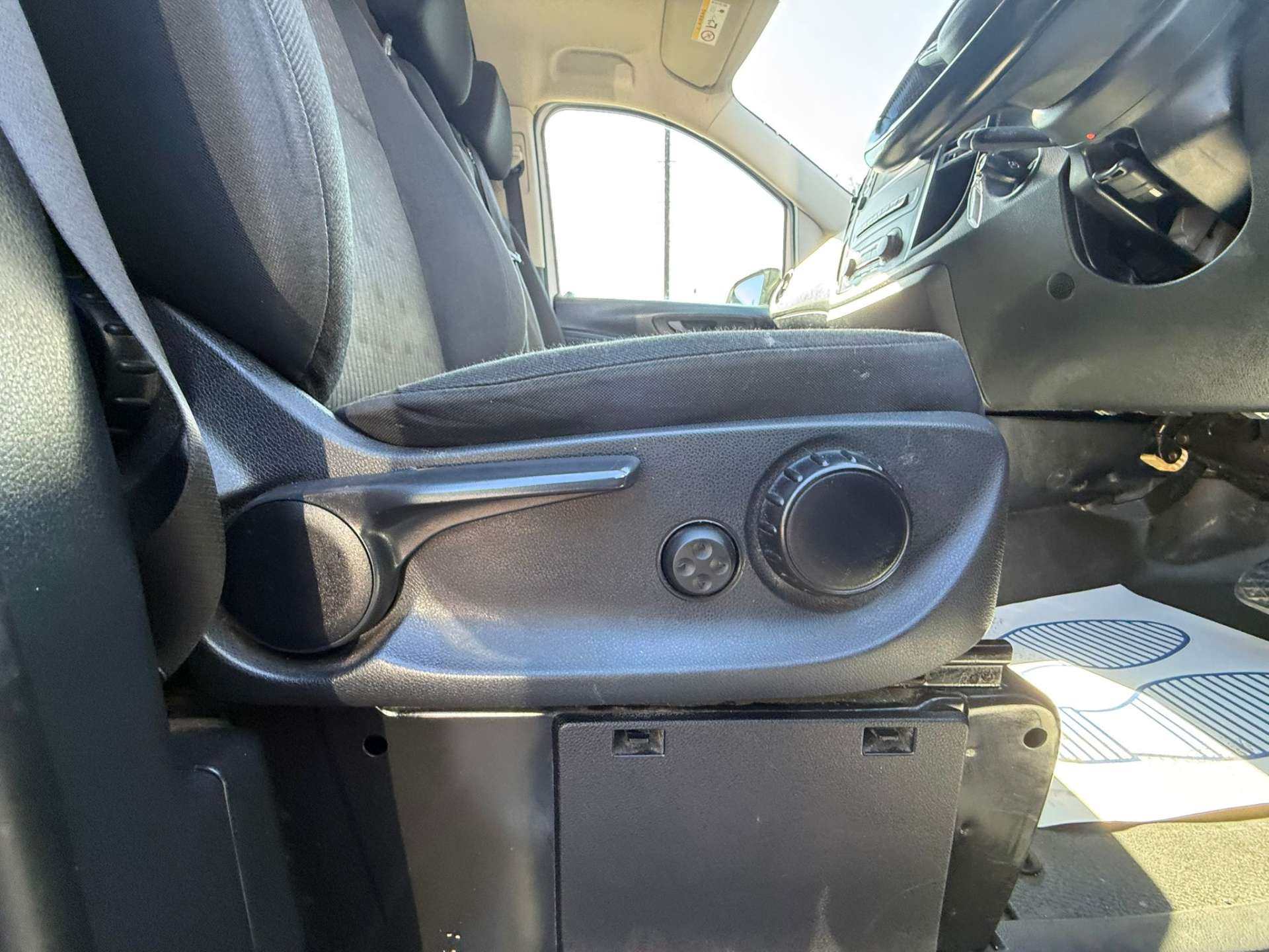 MERCEDES-BENZ VITO 2.0 CDi 114 Progressive L2 (LWB) 9G-Tronic Auto #49
