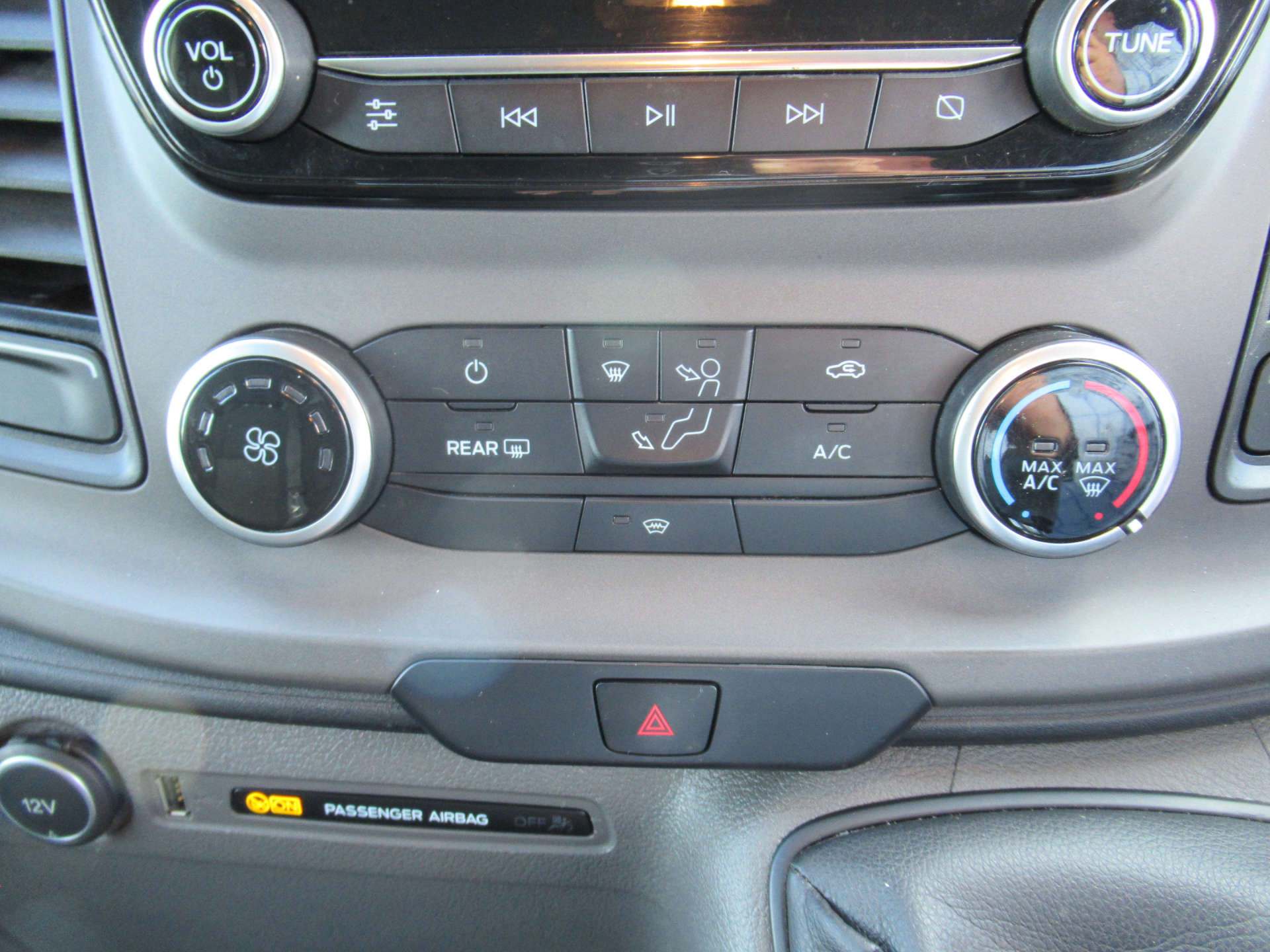 FORD TRANSIT CUSTOM 2.0 Transit Custom 320 Trend EcoBlue 5dr #19