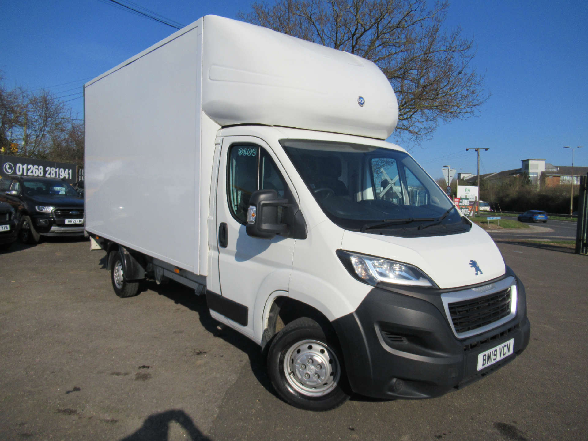 PEUGEOT BOXER 2.0 BlueHDi 335 Built for Business Luton 3dr Diesel Manual L4 Euro 6 (130 ps) #24