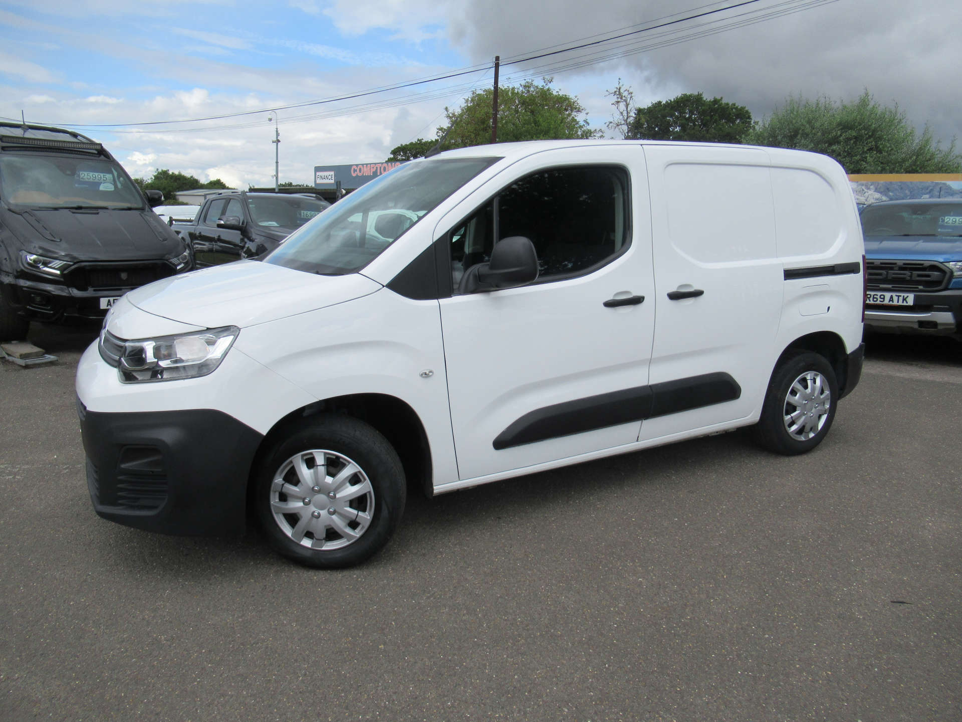 CITROEN BERLINGO 1.5 Berlingo 650 Enterprise Blue HDi #1