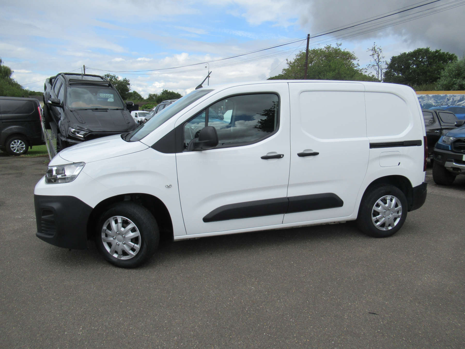 CITROEN BERLINGO 1.5 Berlingo 650 Enterprise Blue HDi #2