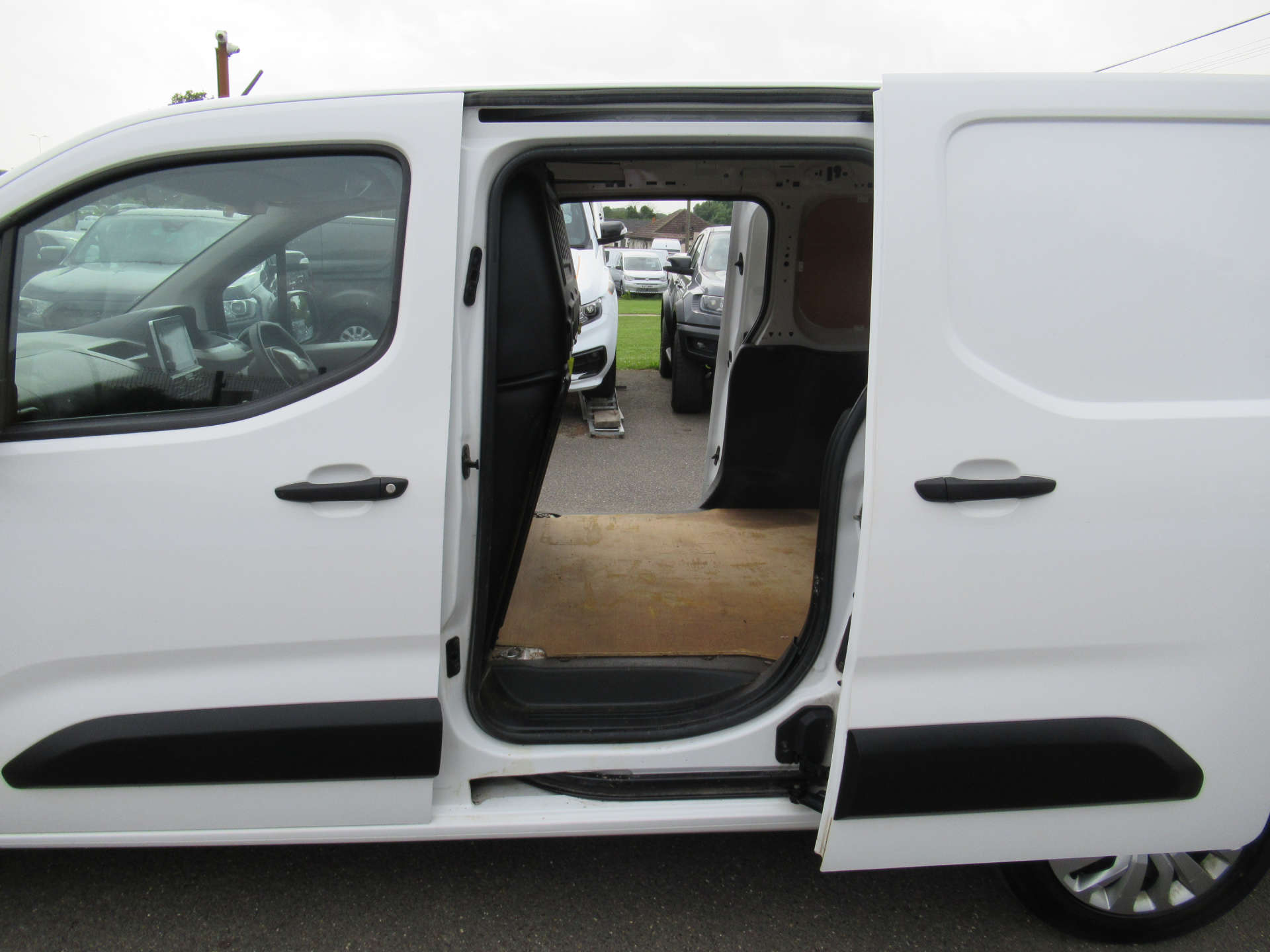 PEUGEOT PARTNER 1.5 Partner Professional L2 Blue HDi #5