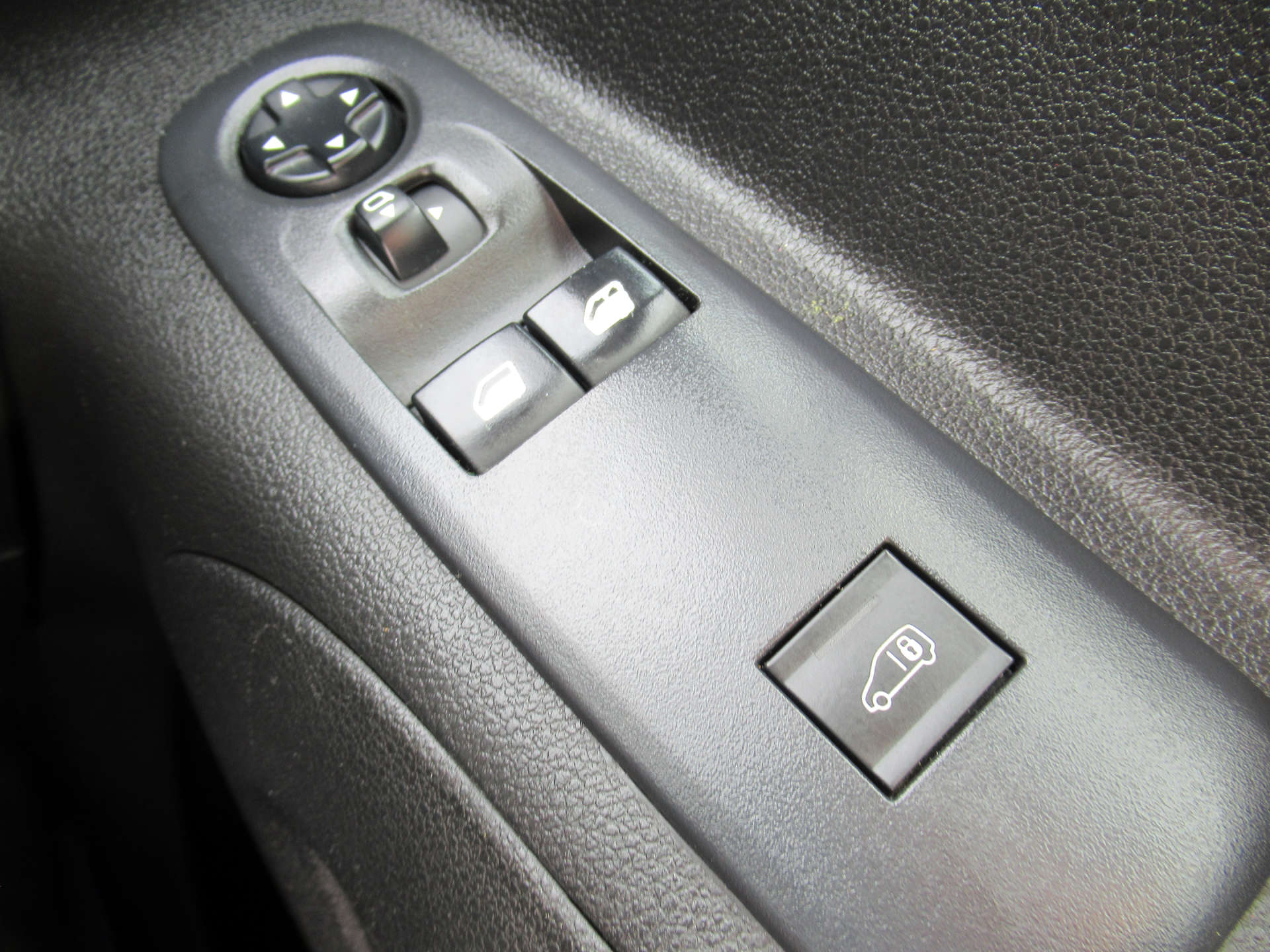 PEUGEOT PARTNER 1.5 Partner Professional L2 Blue HDi #23